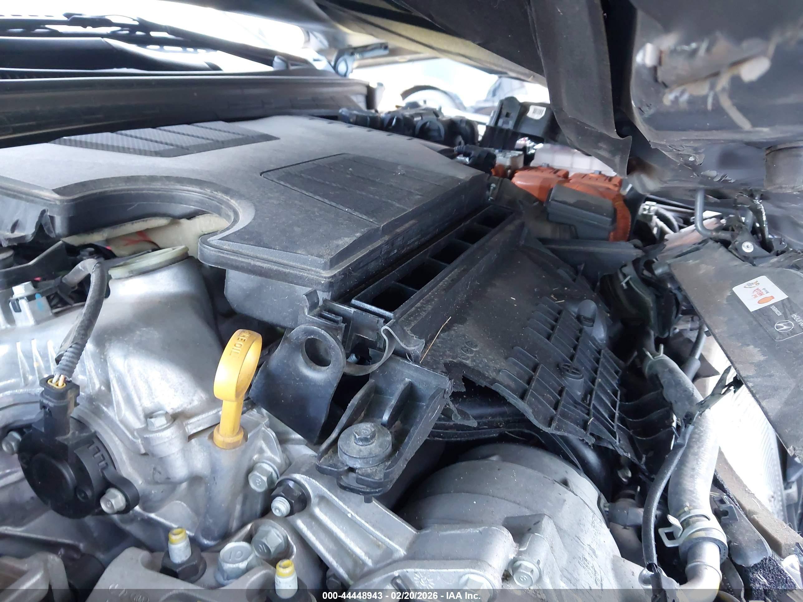 HYUNDAI ELANTRA image 10