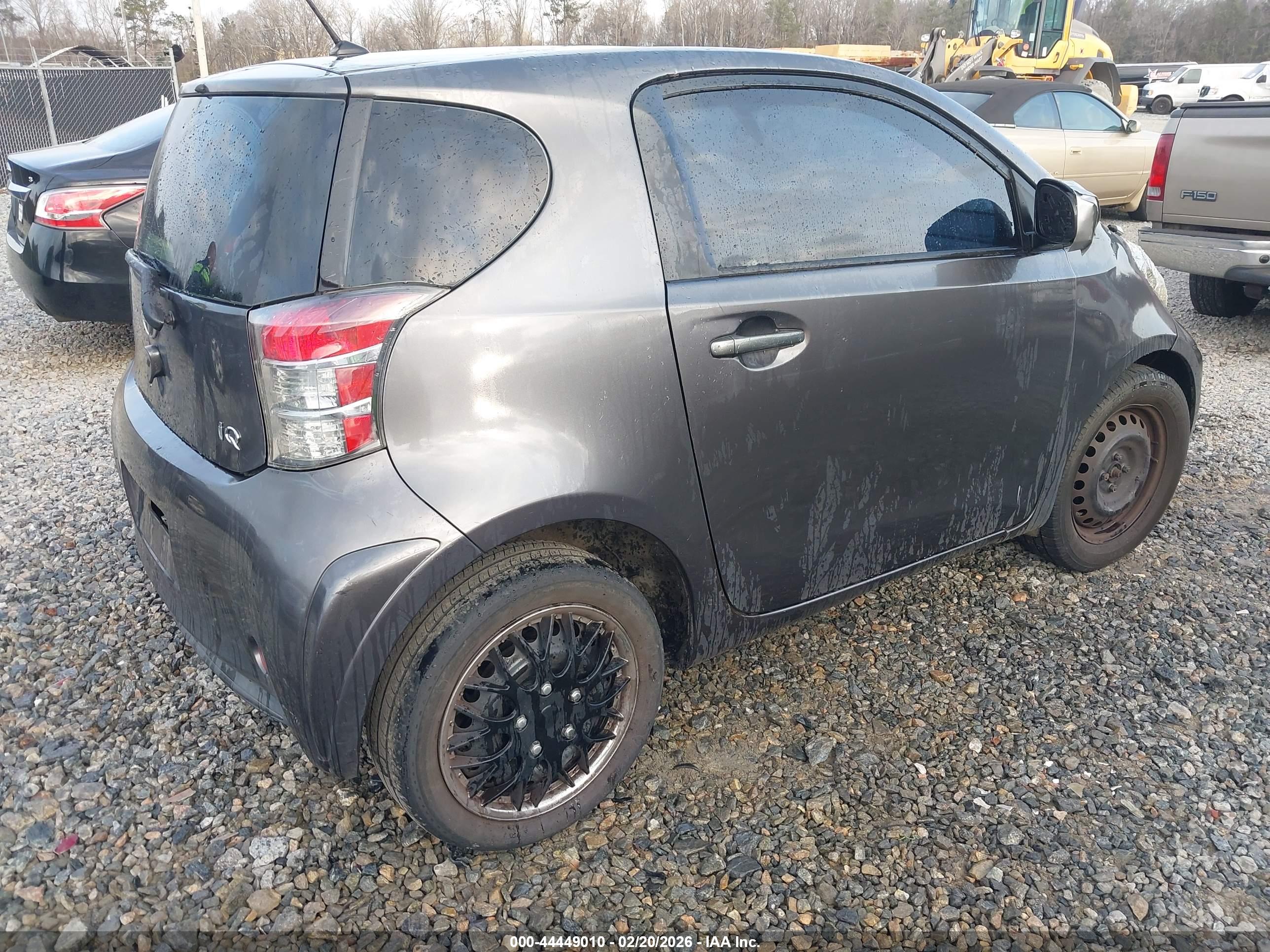 SCION IQ image 4