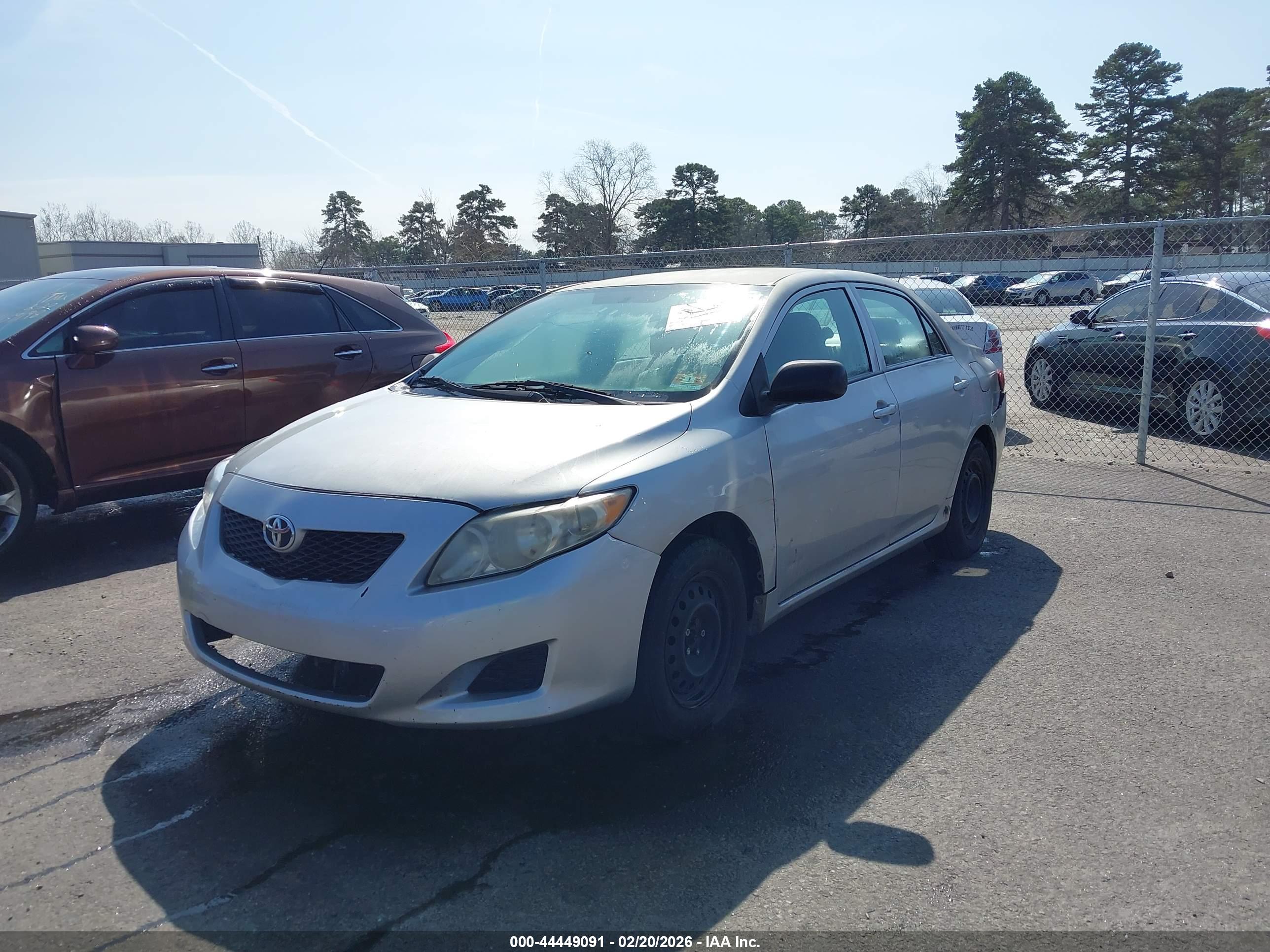 TOYOTA COROLLA image 2