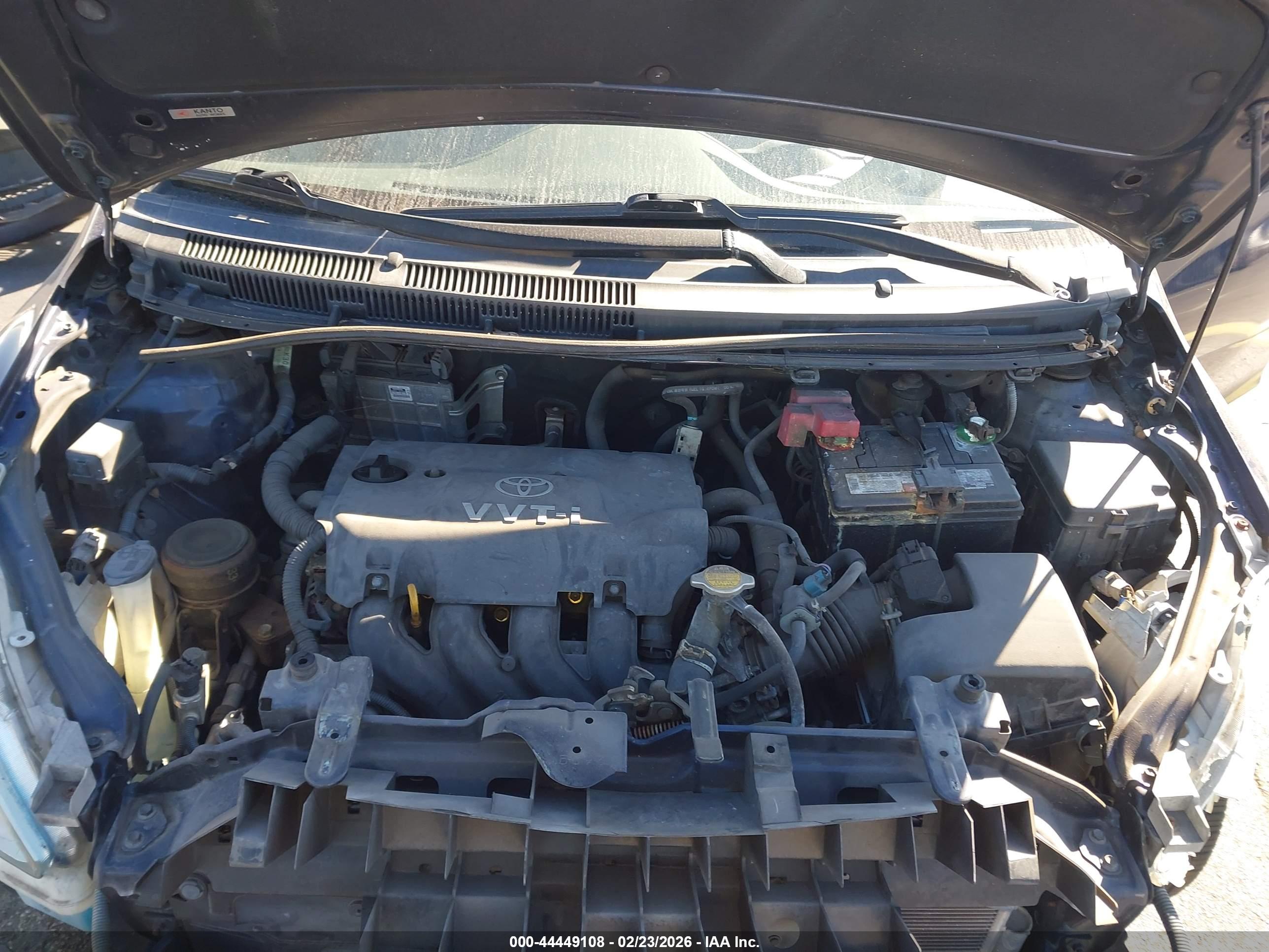 TOYOTA YARIS image 10