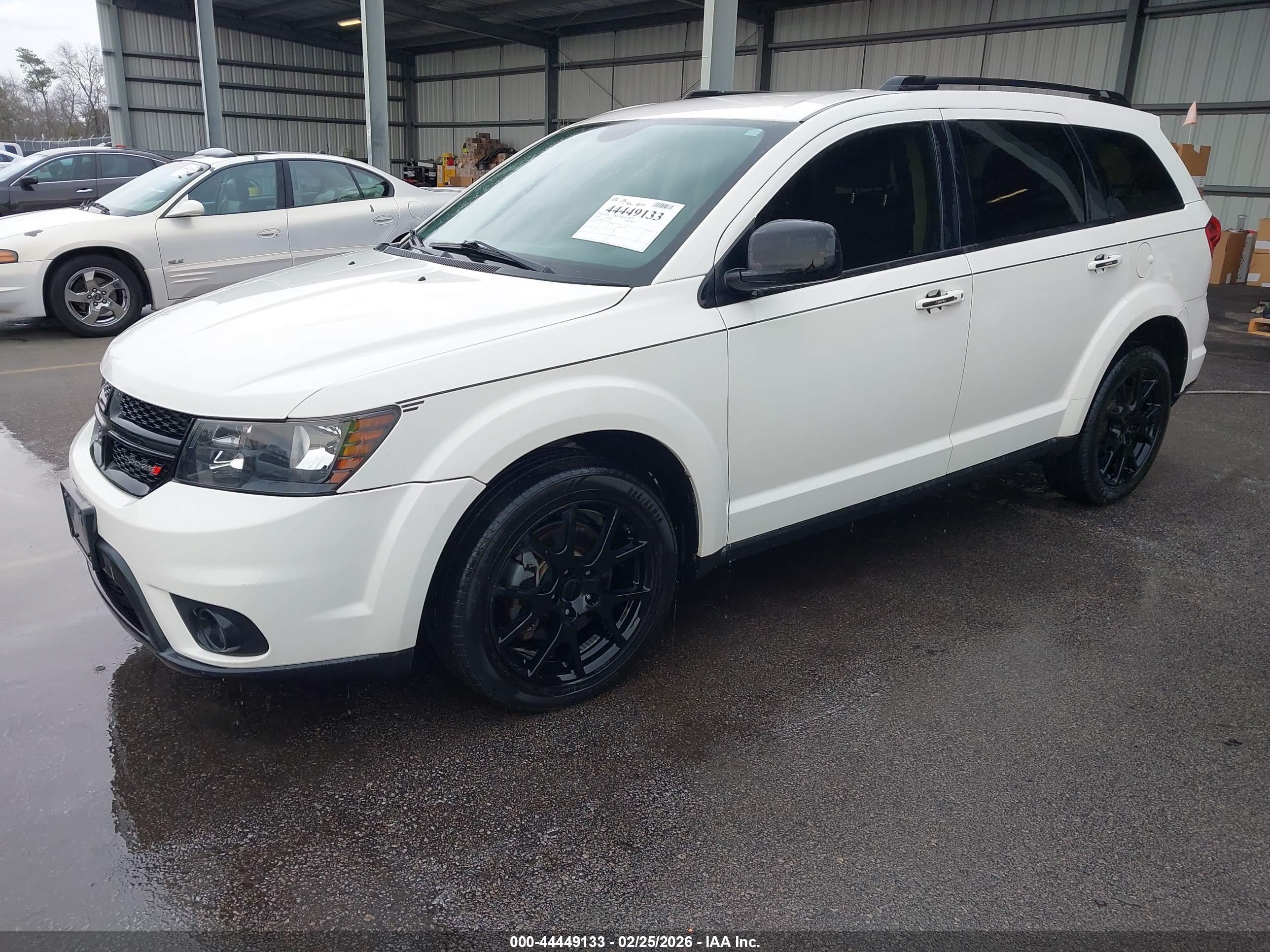 DODGE JOURNEY image 2