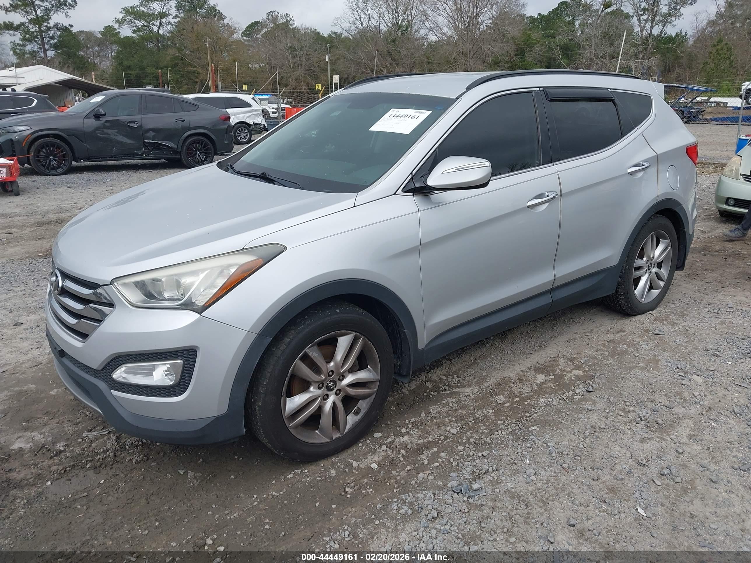 HYUNDAI SANTA image 2