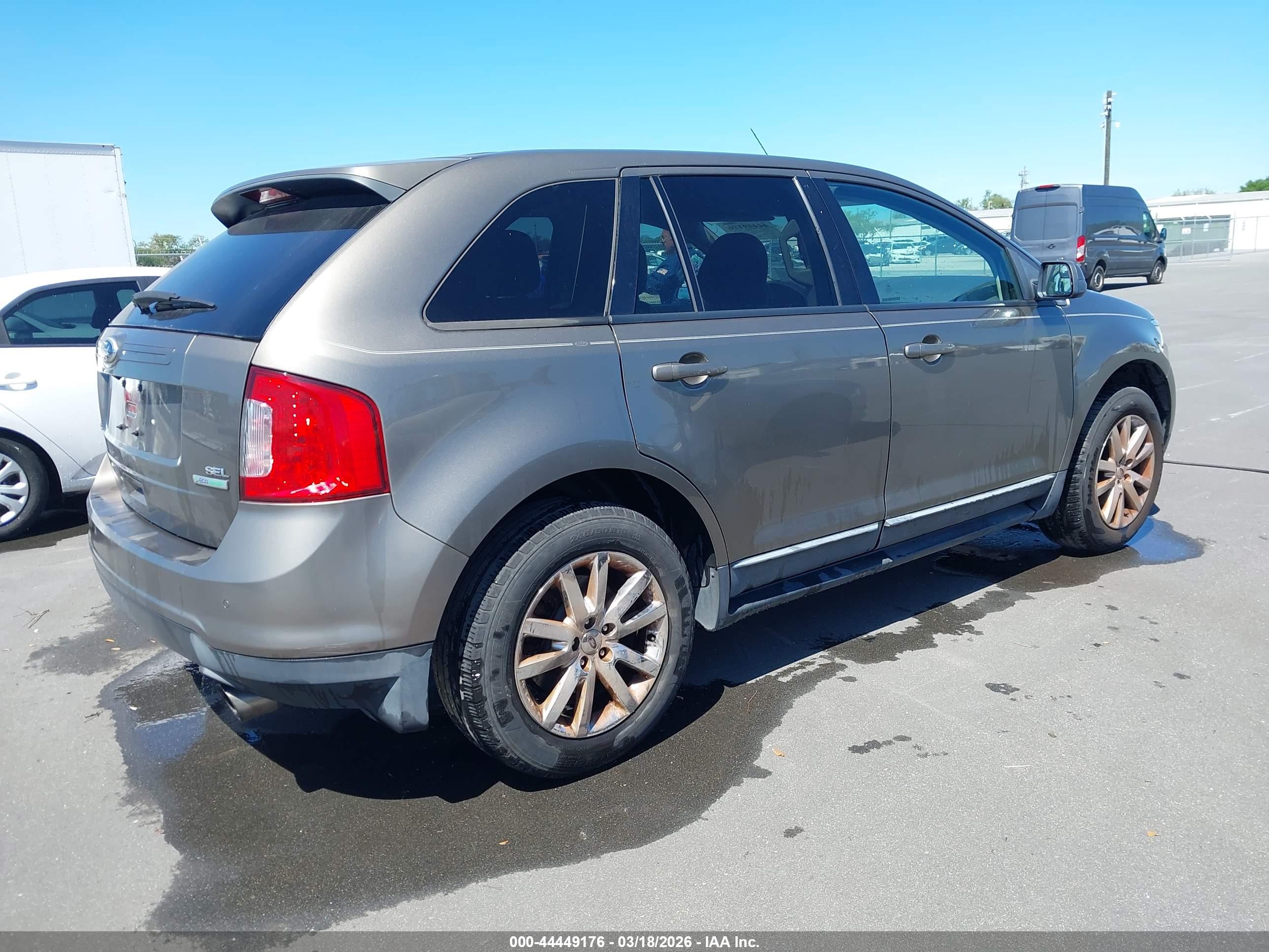 FORD EDGE image 4