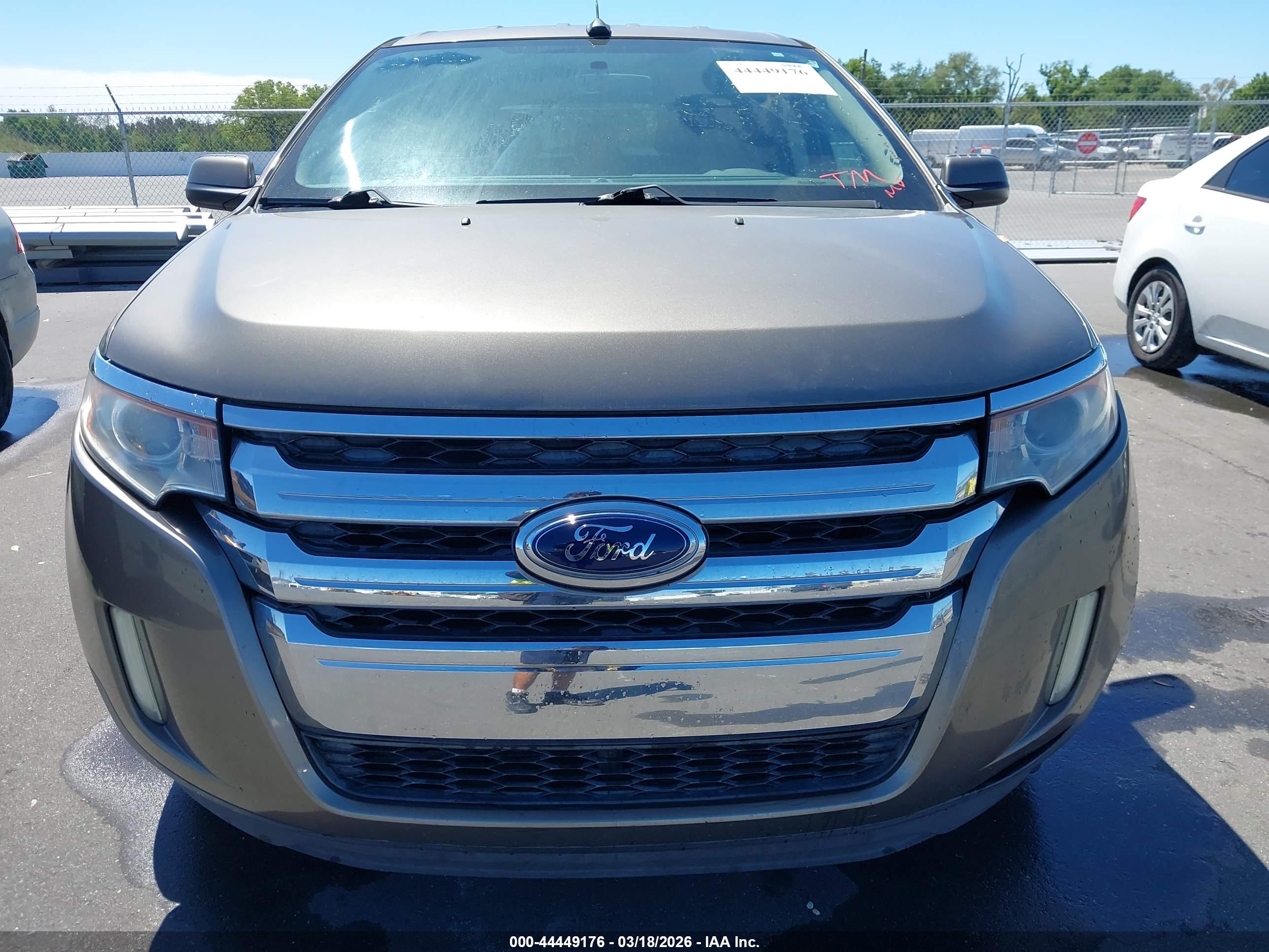 FORD EDGE image 6