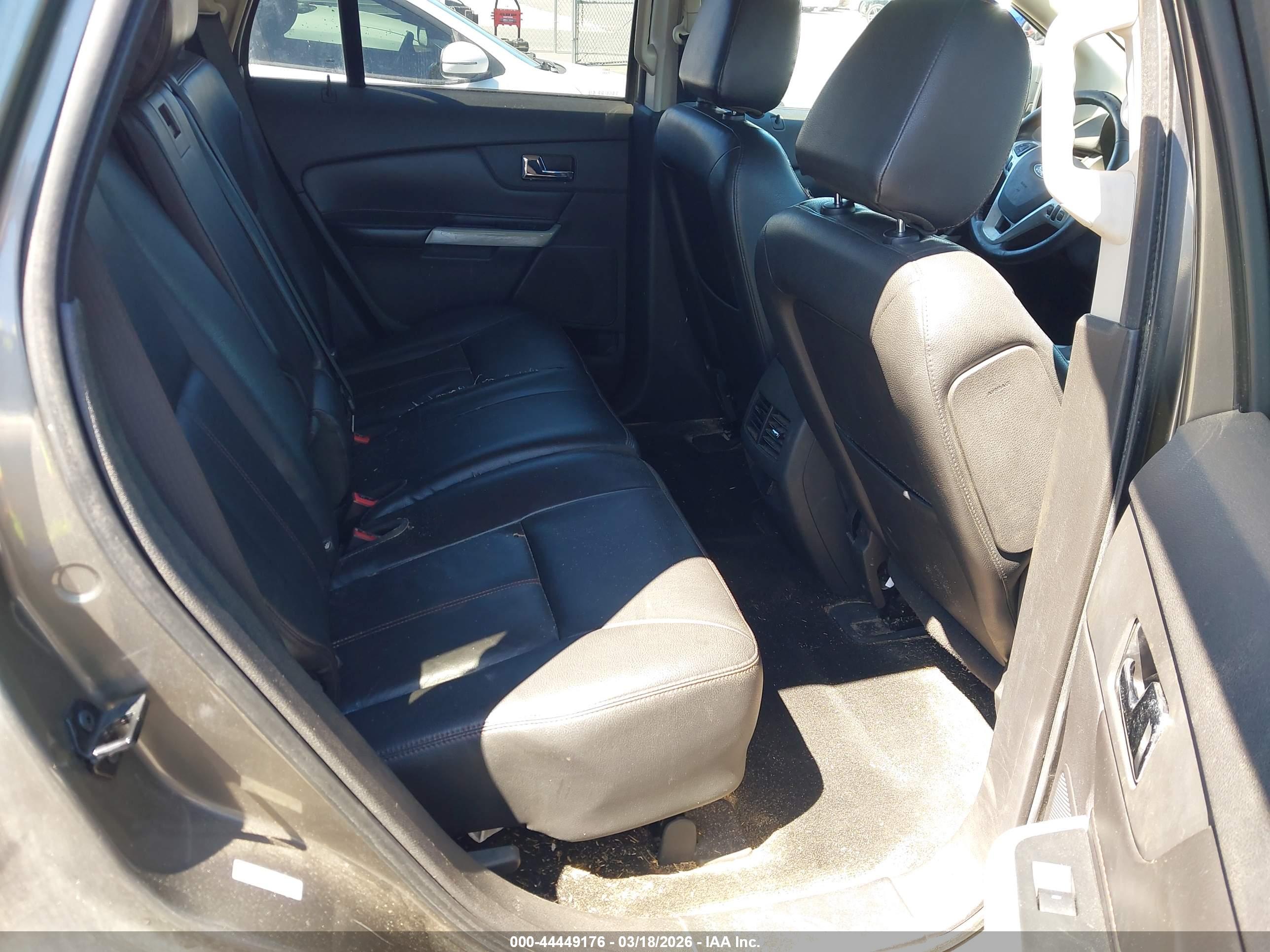 FORD EDGE image 8
