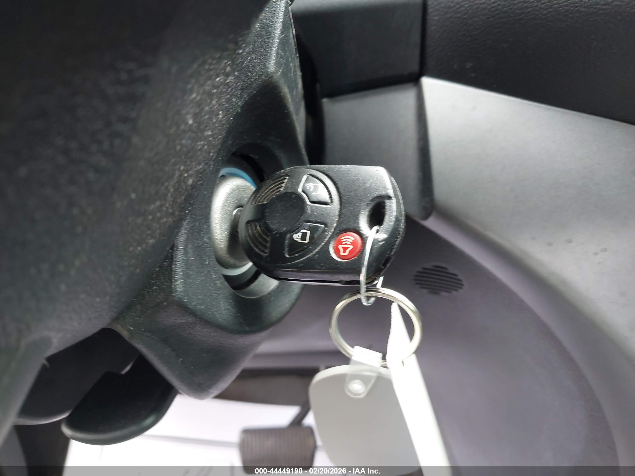 FORD ESCAPE image 11
