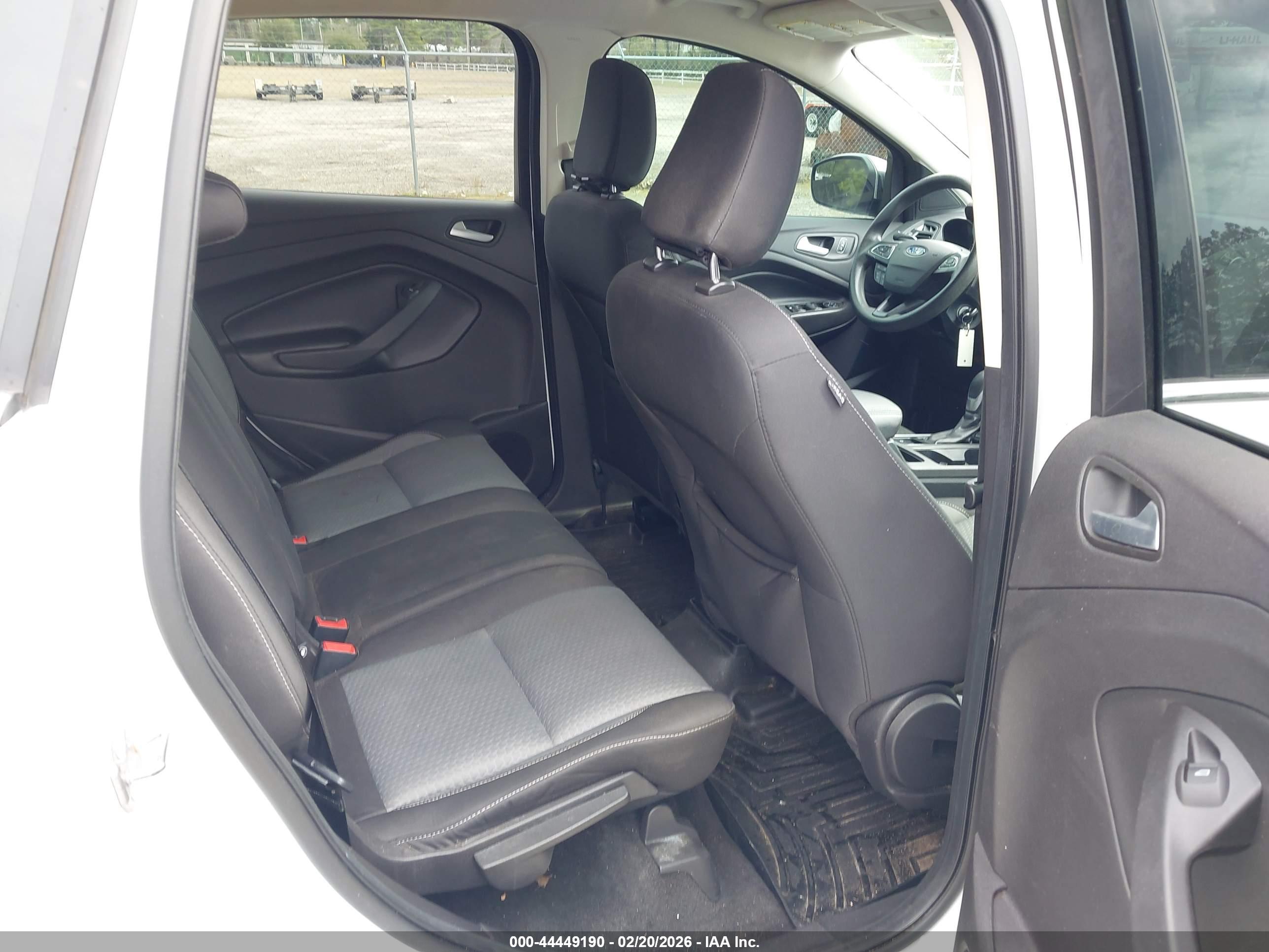 FORD ESCAPE image 8