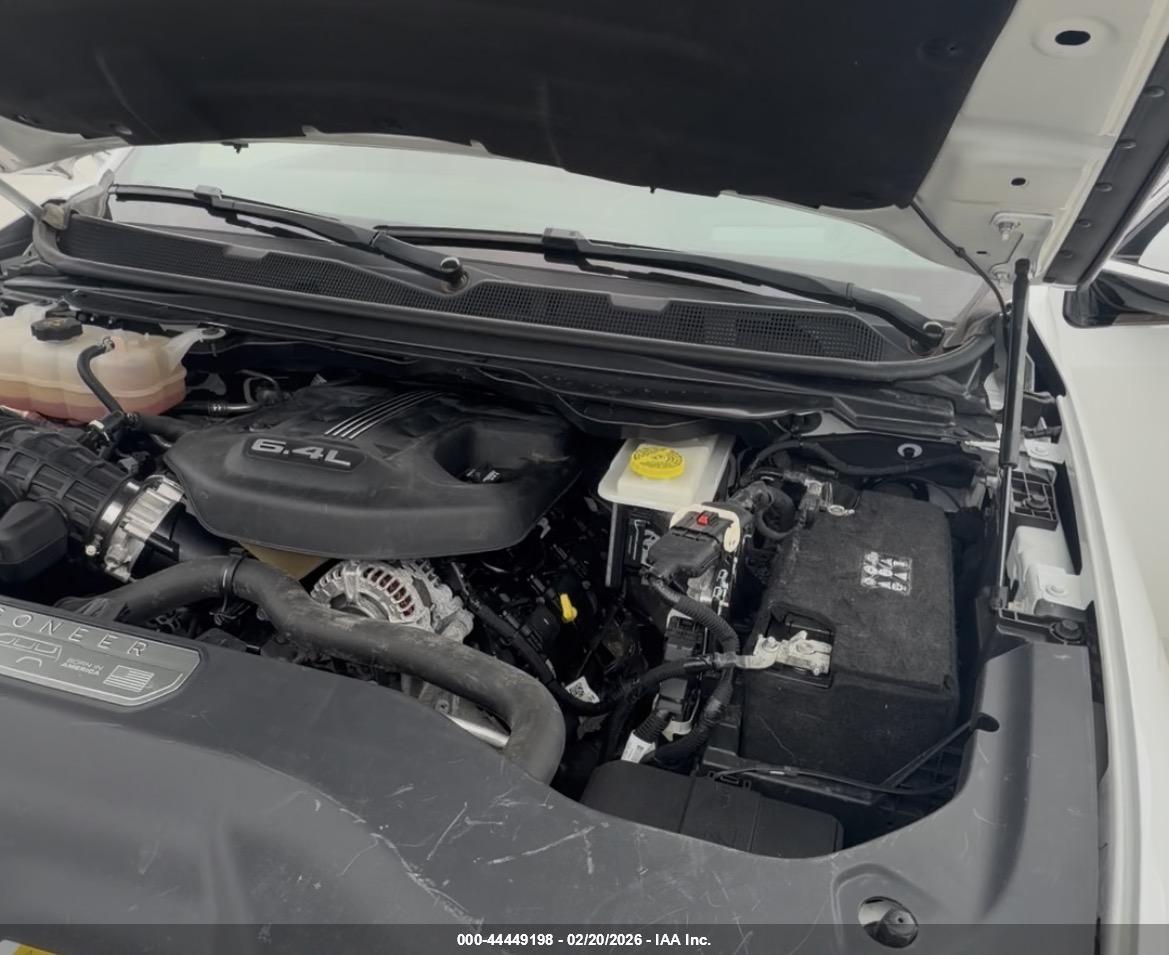 JEEP GRAND image 10