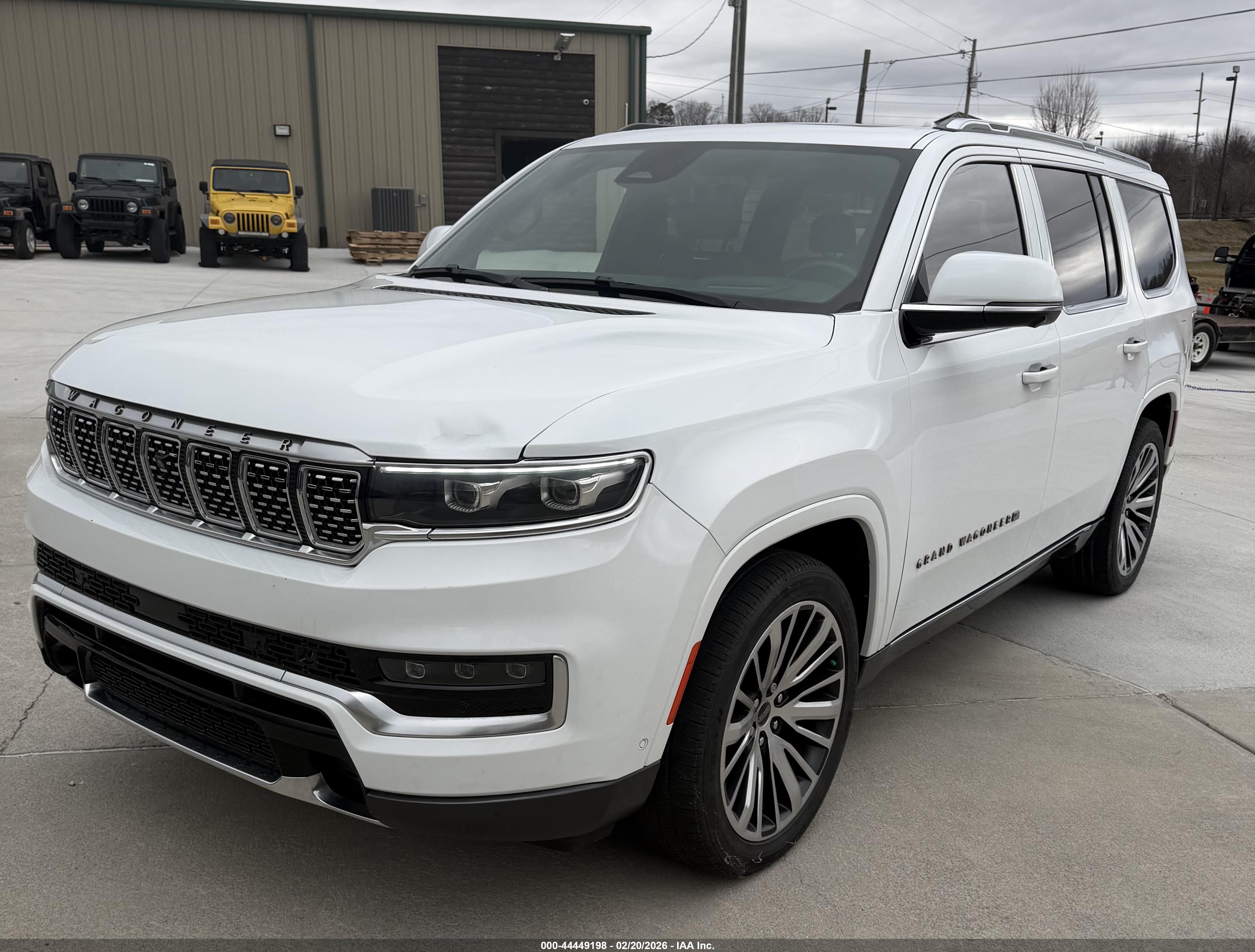 JEEP GRAND image 2