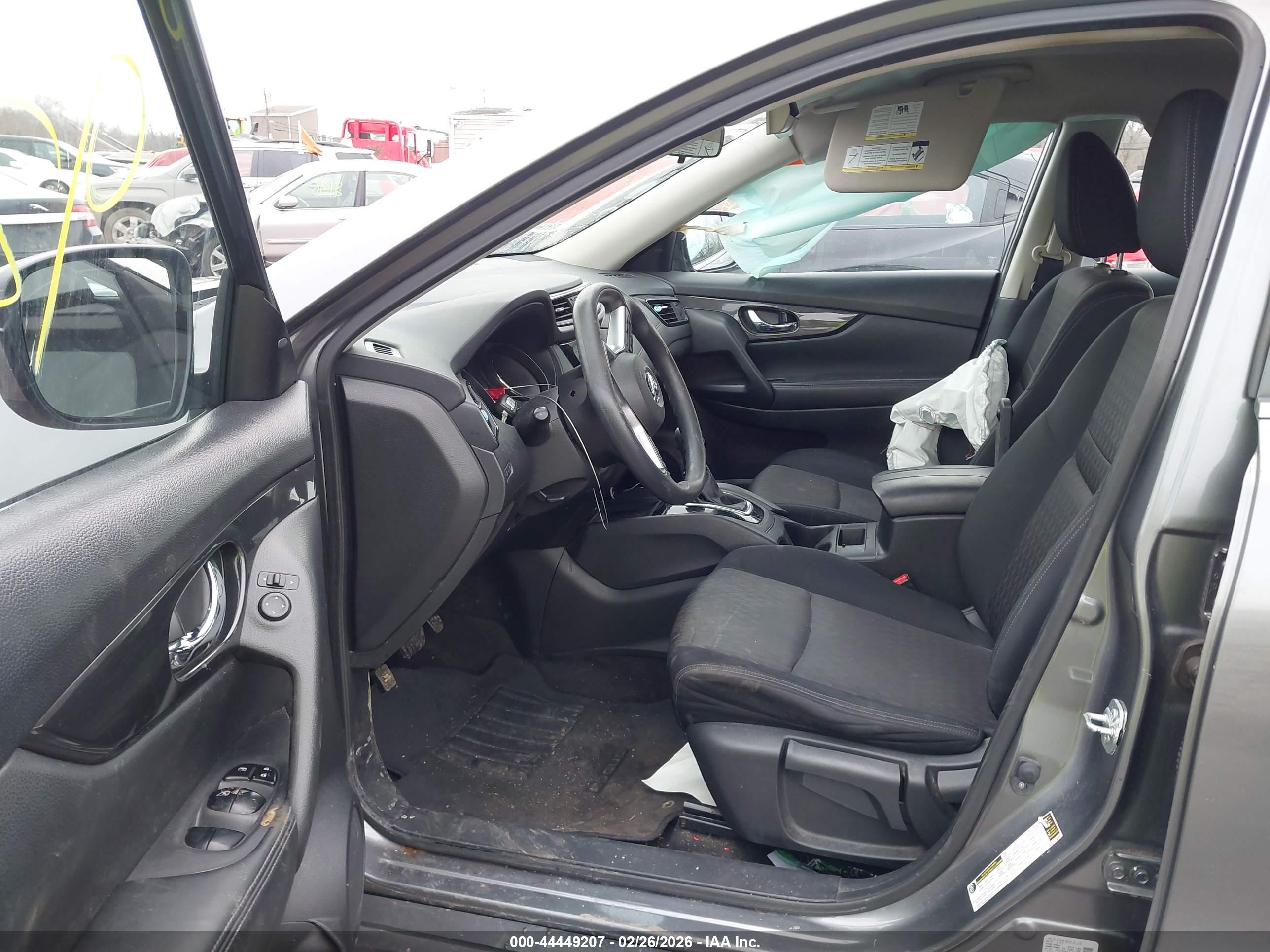 NISSAN ROGUE image 5