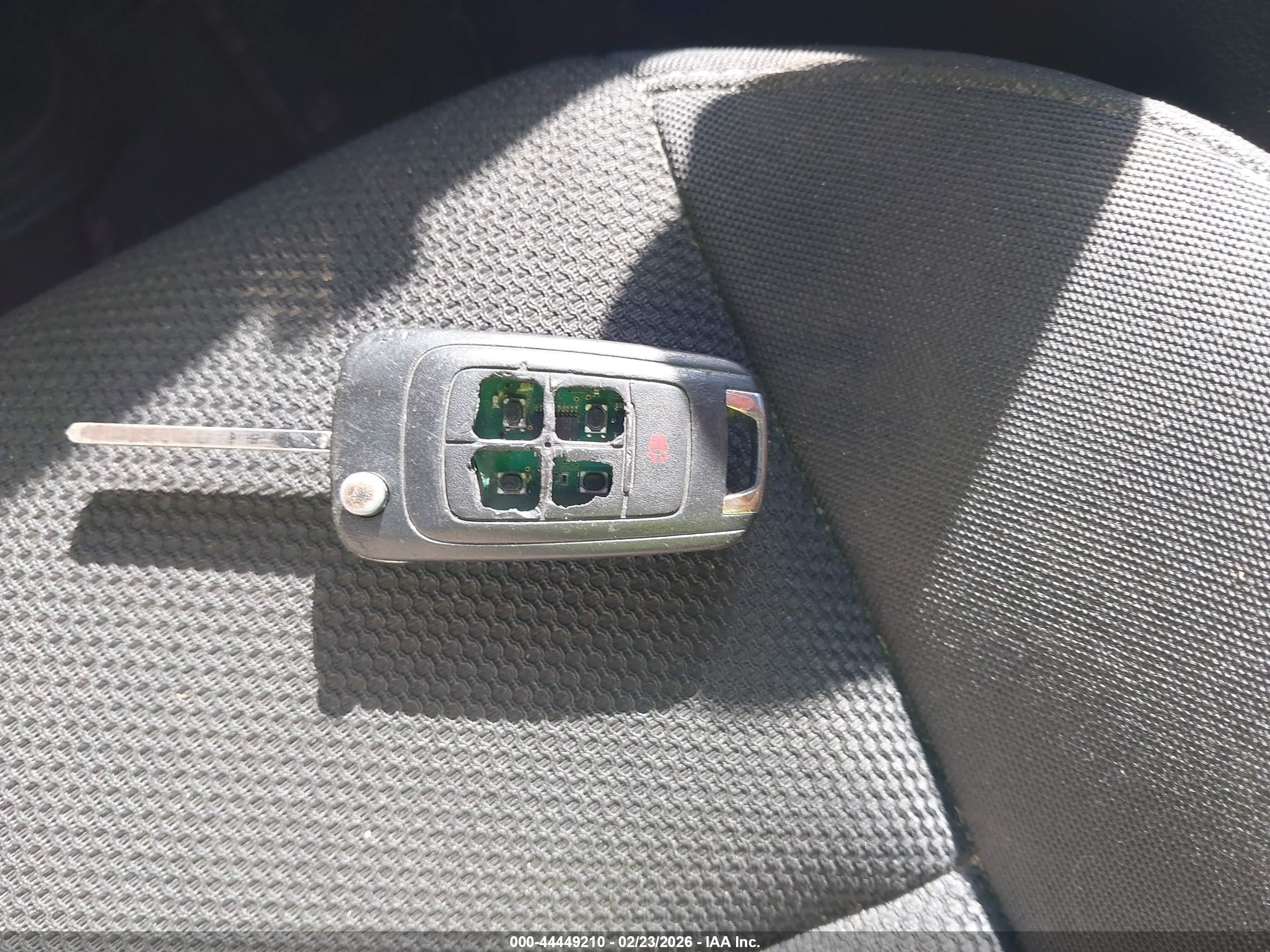 CHEVROLET CRUZE image 11