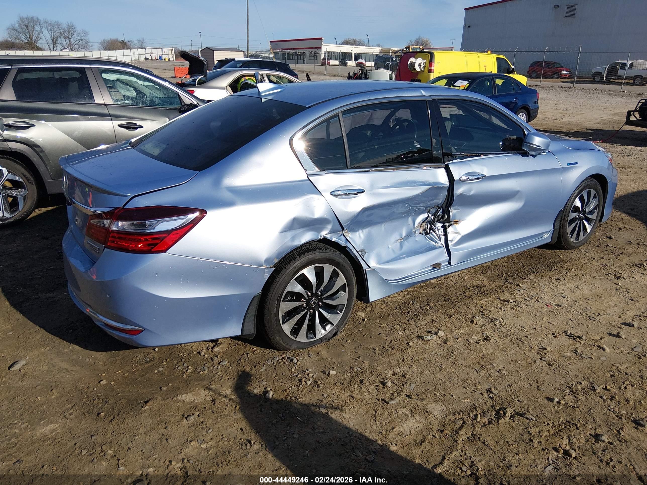 HONDA ACCORD image 4