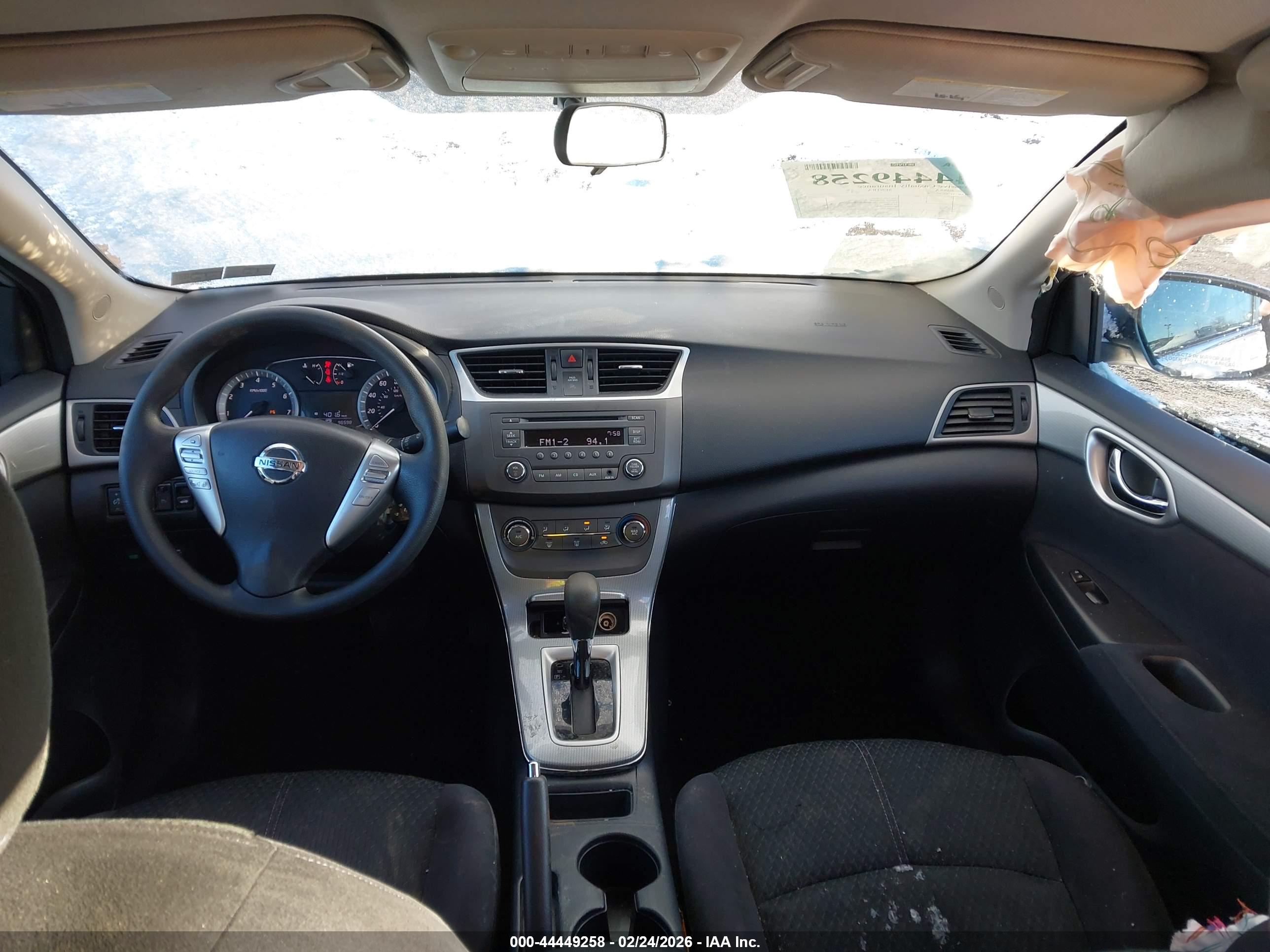 NISSAN SENTRA image 5