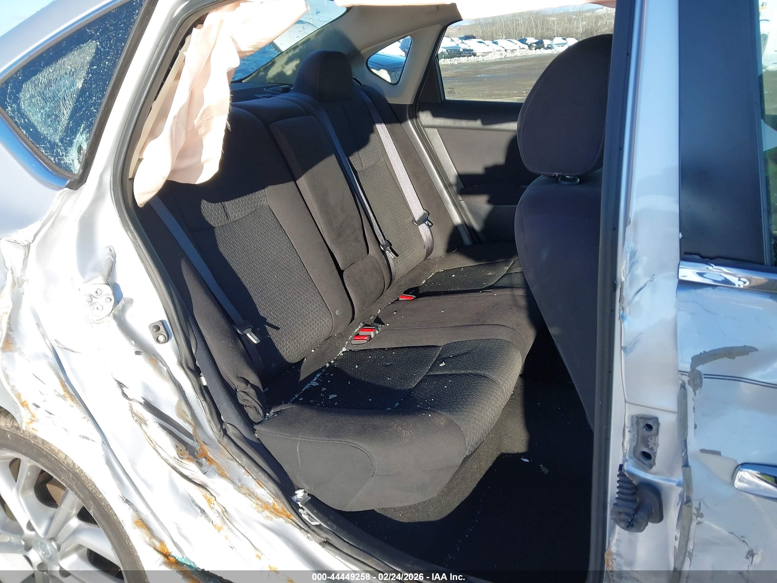 NISSAN SENTRA image 8