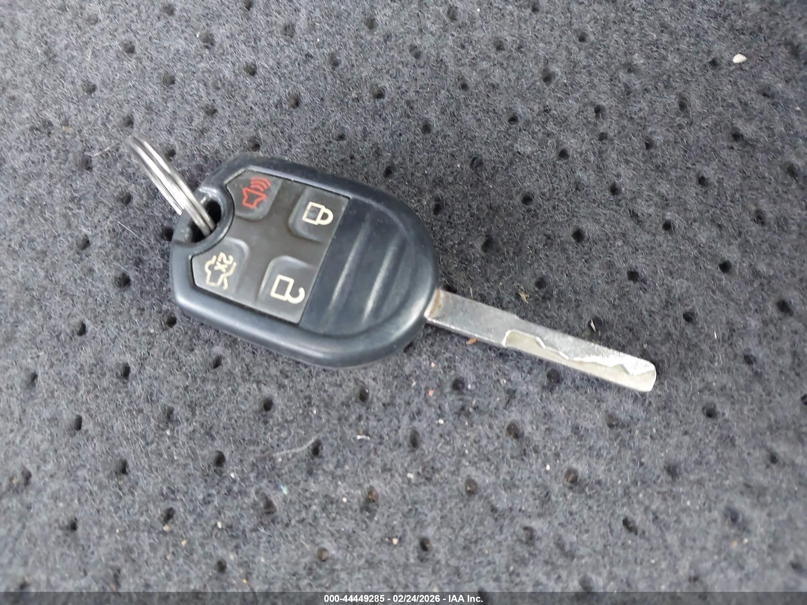 FORD FIESTA image 11