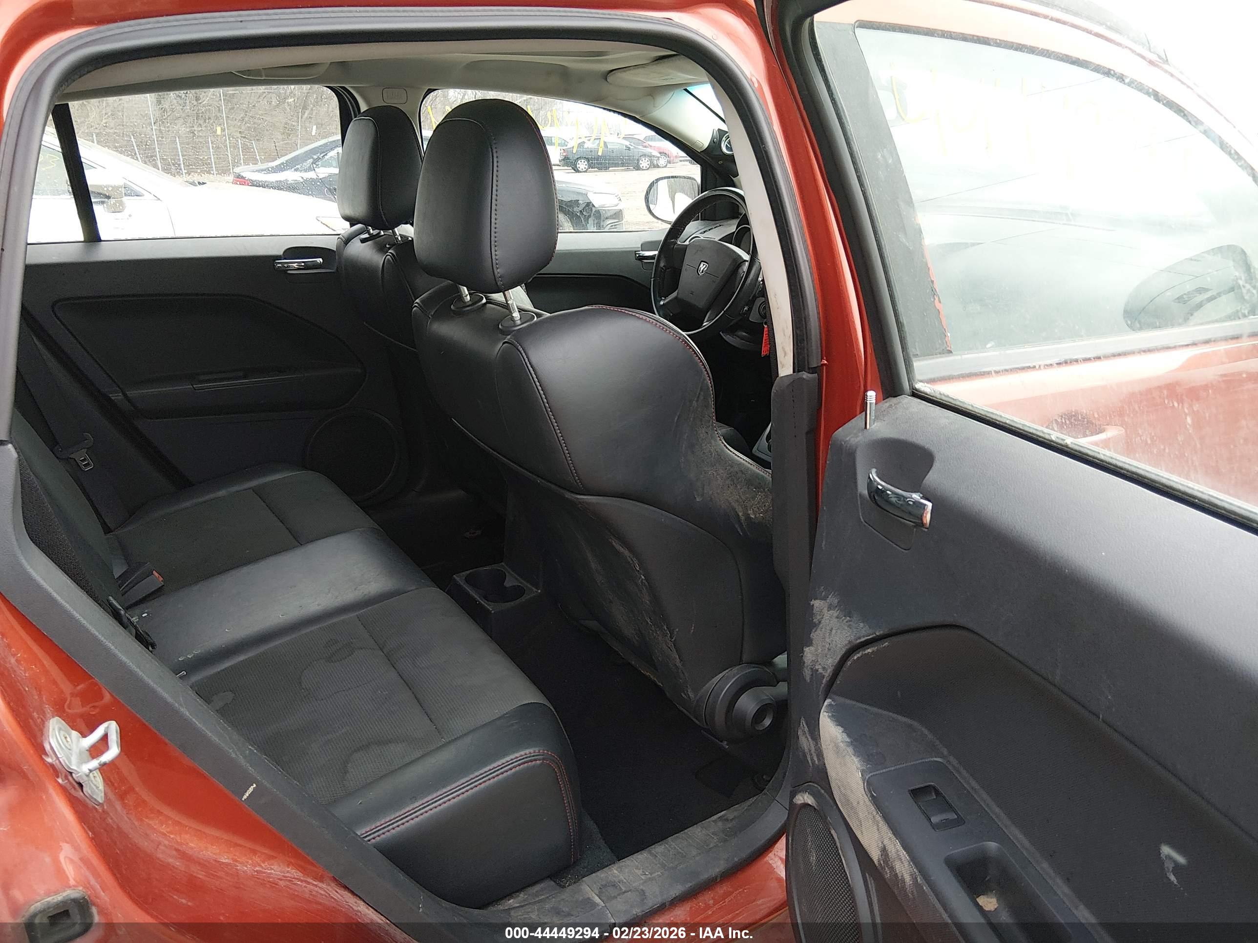 DODGE CALIBER image 8