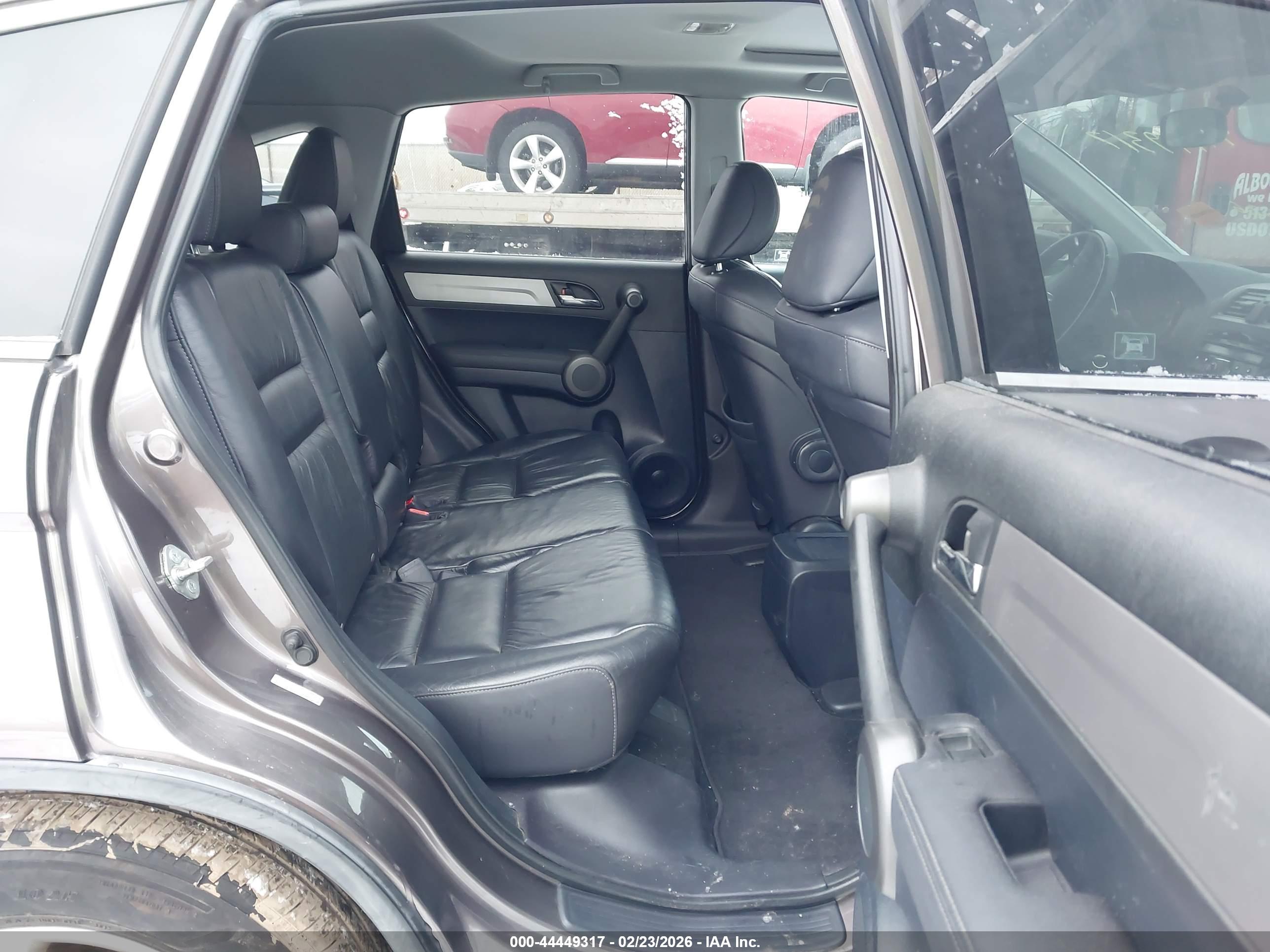 HONDA CR-V image 8