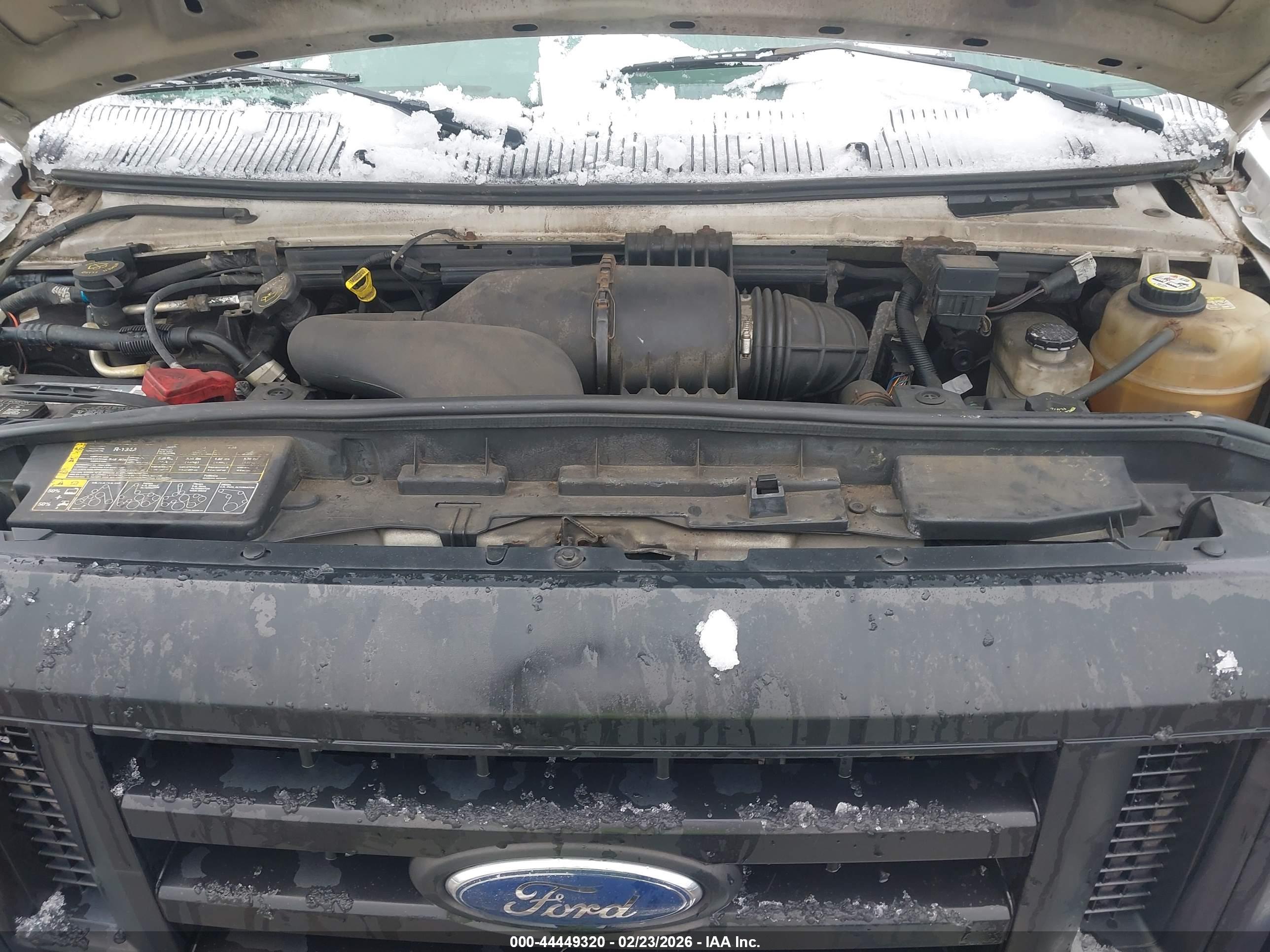FORD E-150 image 10