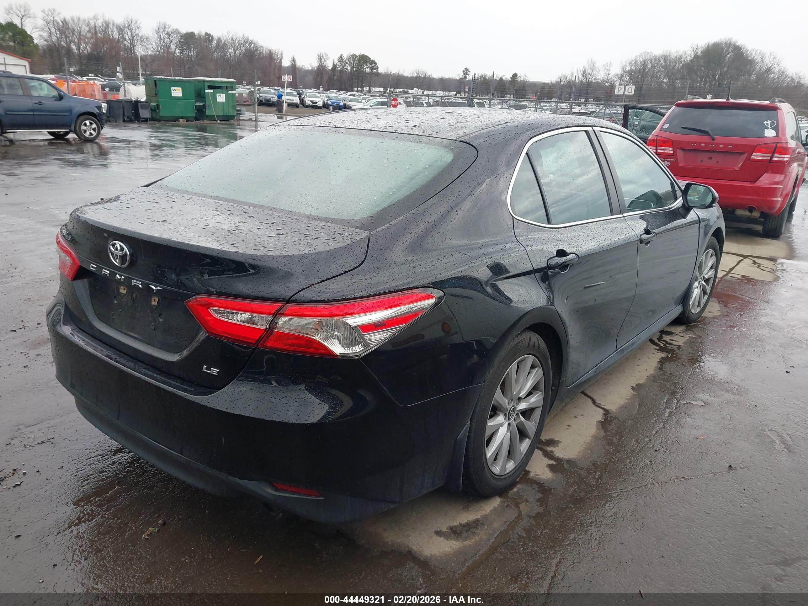 TOYOTA CAMRY image 4