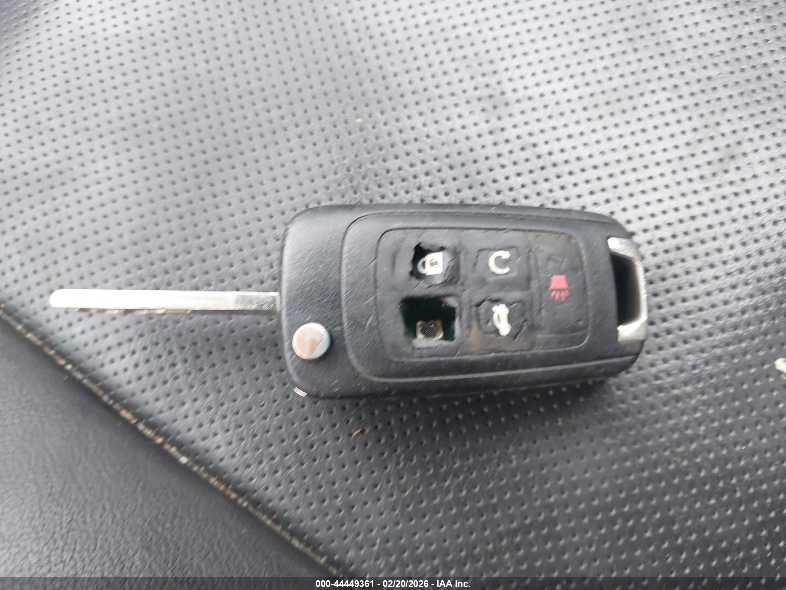 CHEVROLET EQUINOX image 11