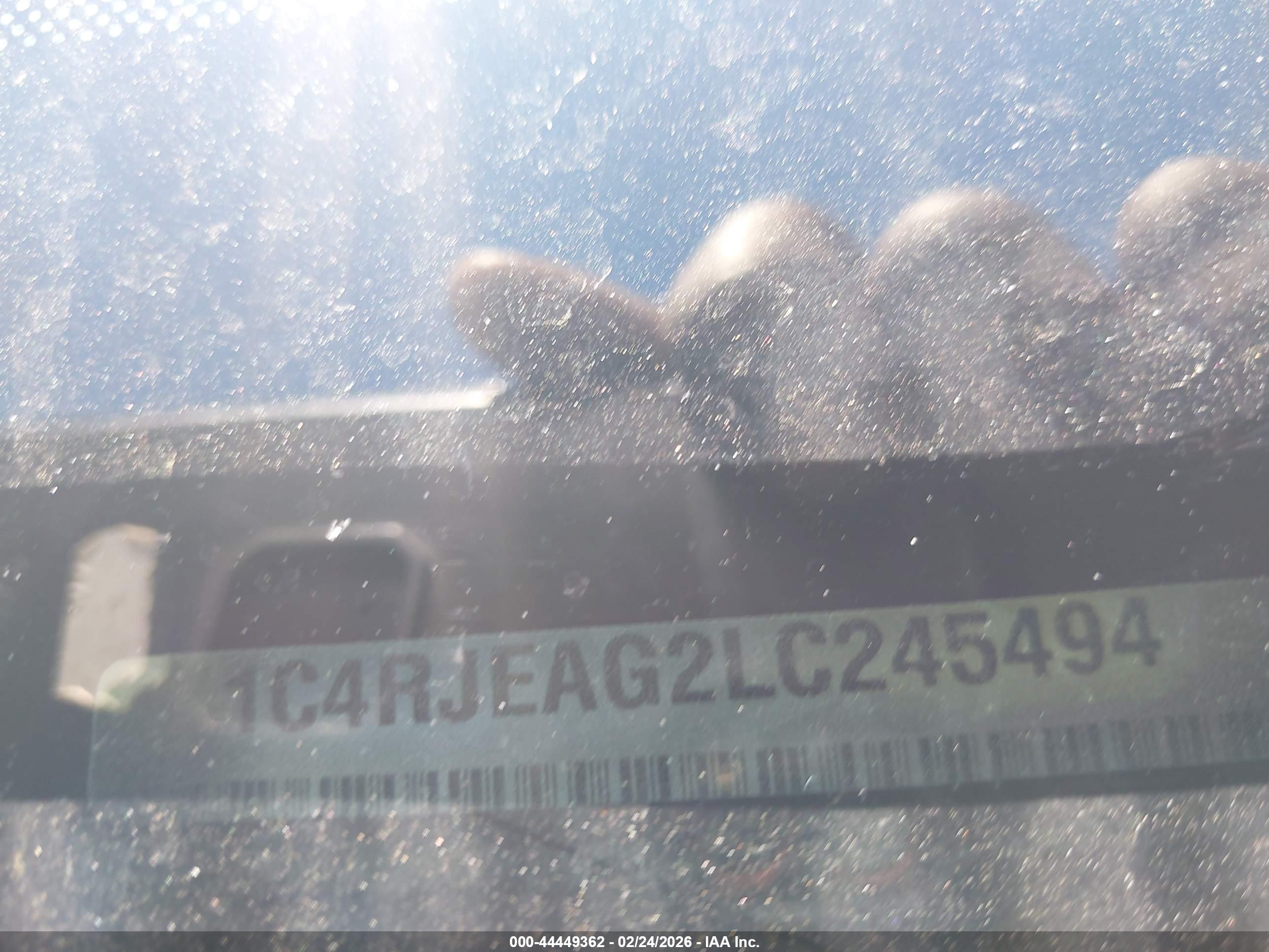 JEEP GRAND image 9