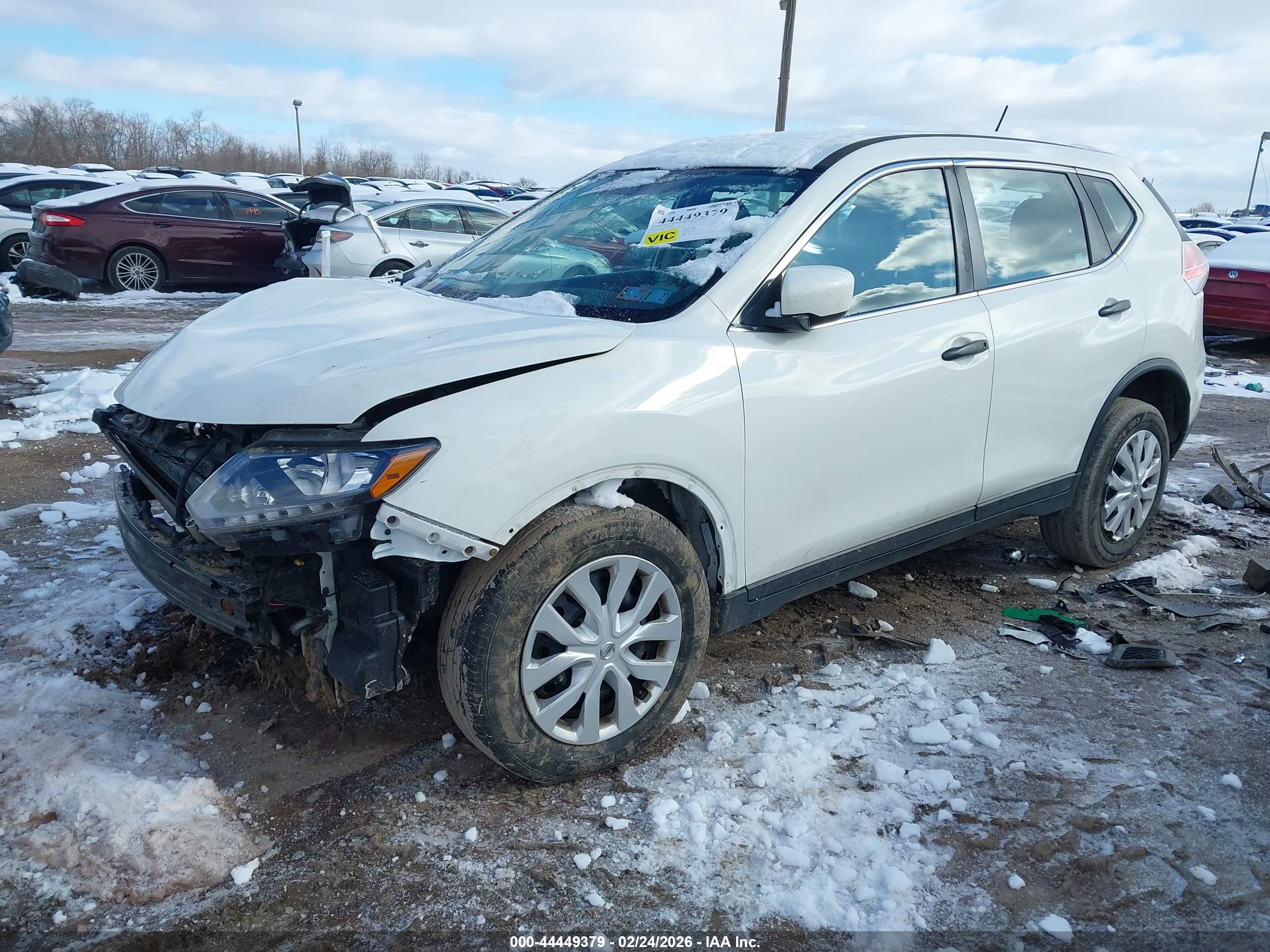 NISSAN ROGUE image 2