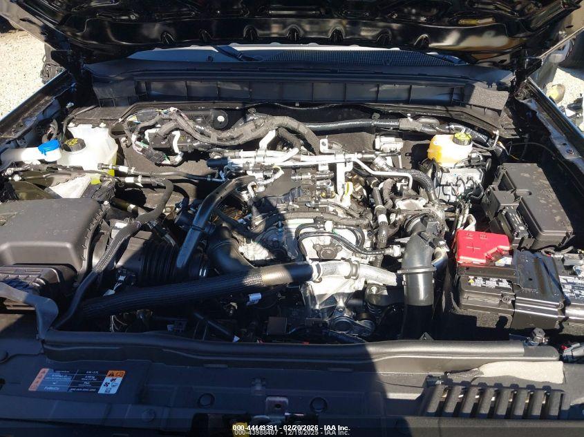 FORD BRONCO image 10