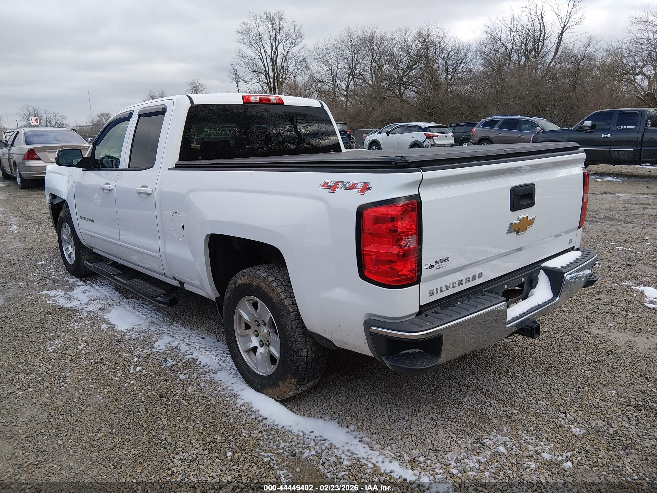 CHEVROLET SILVERADO image 3