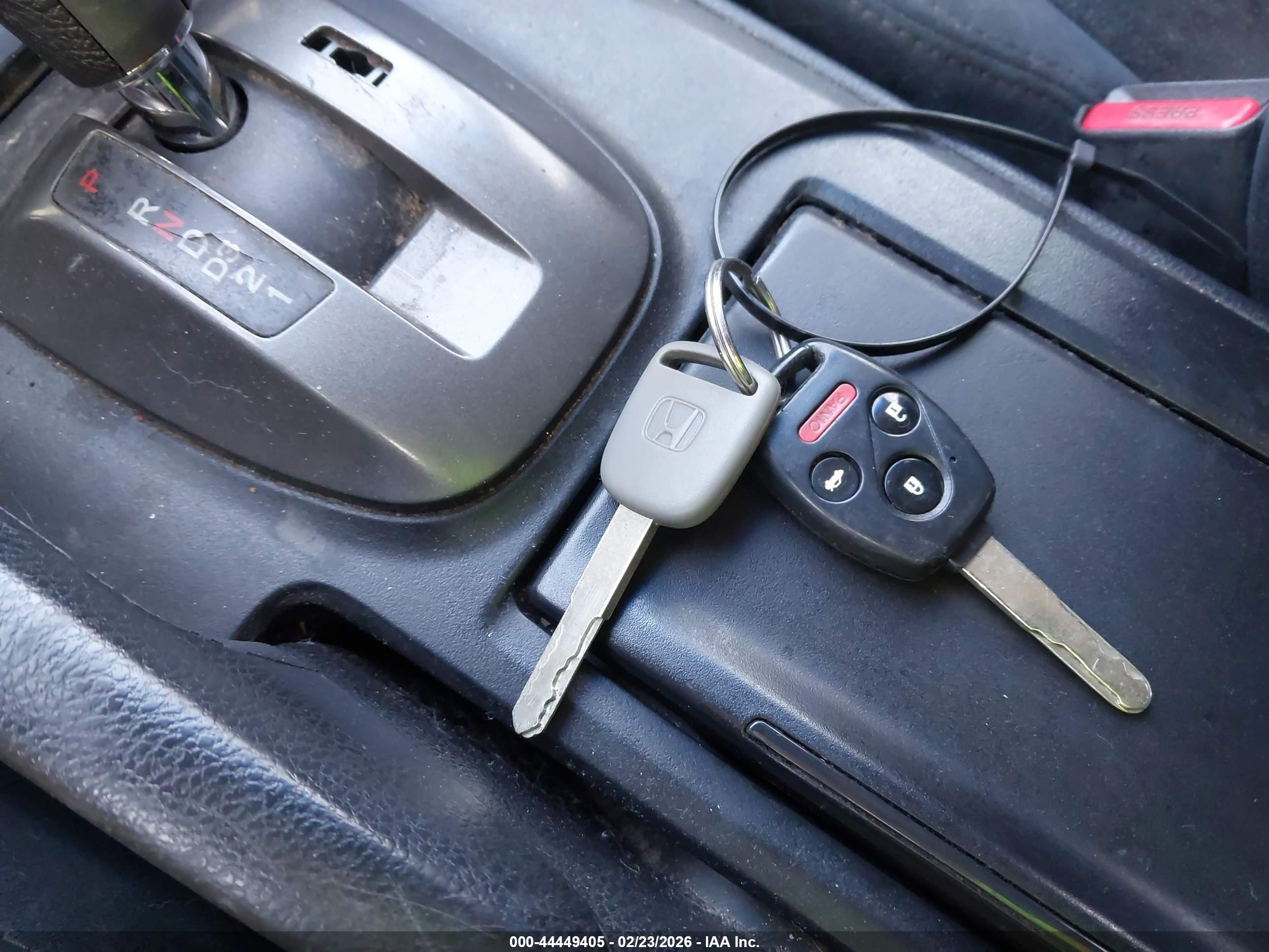 HONDA ACCORD image 11