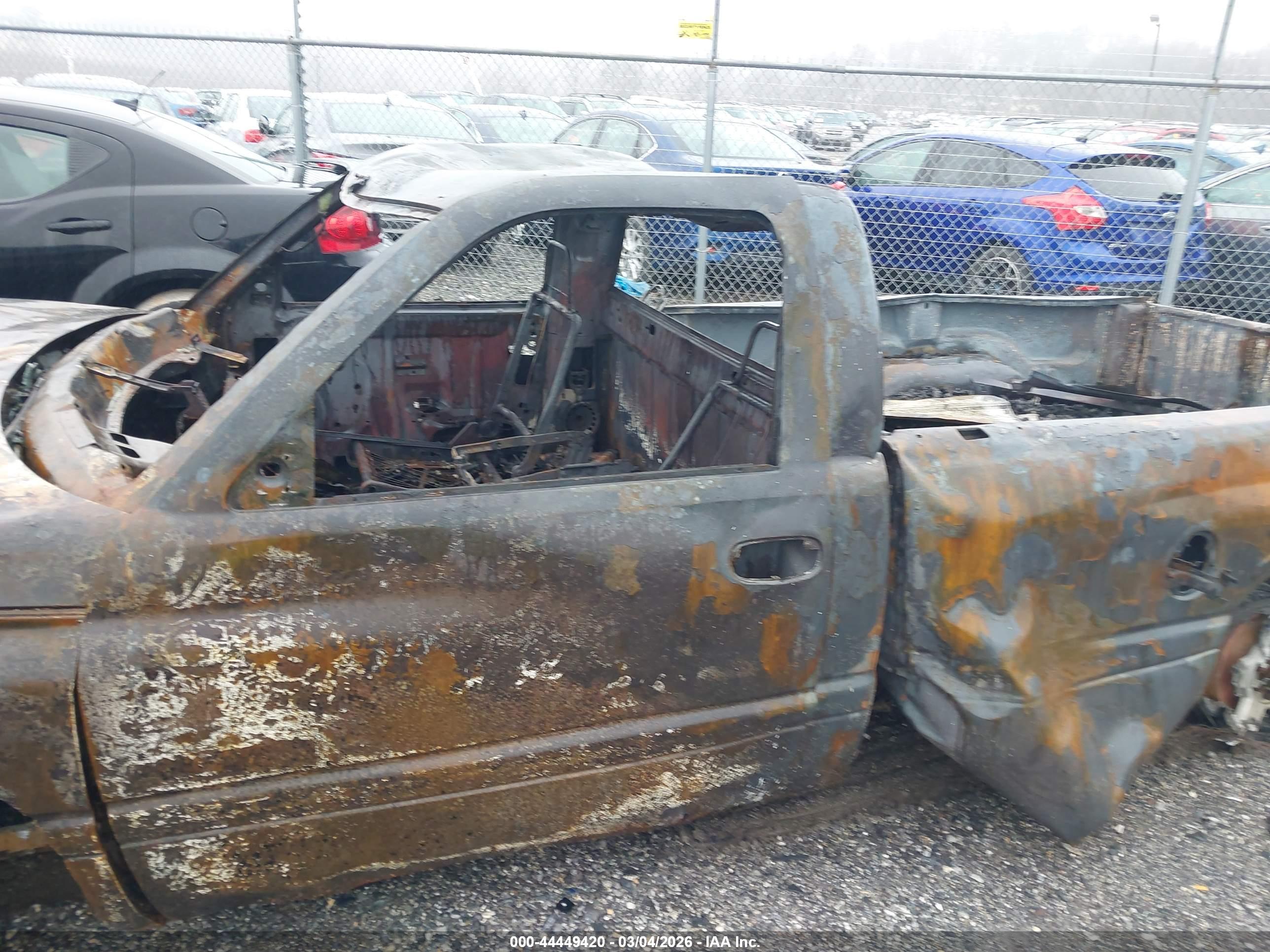 DODGE RAM image 6