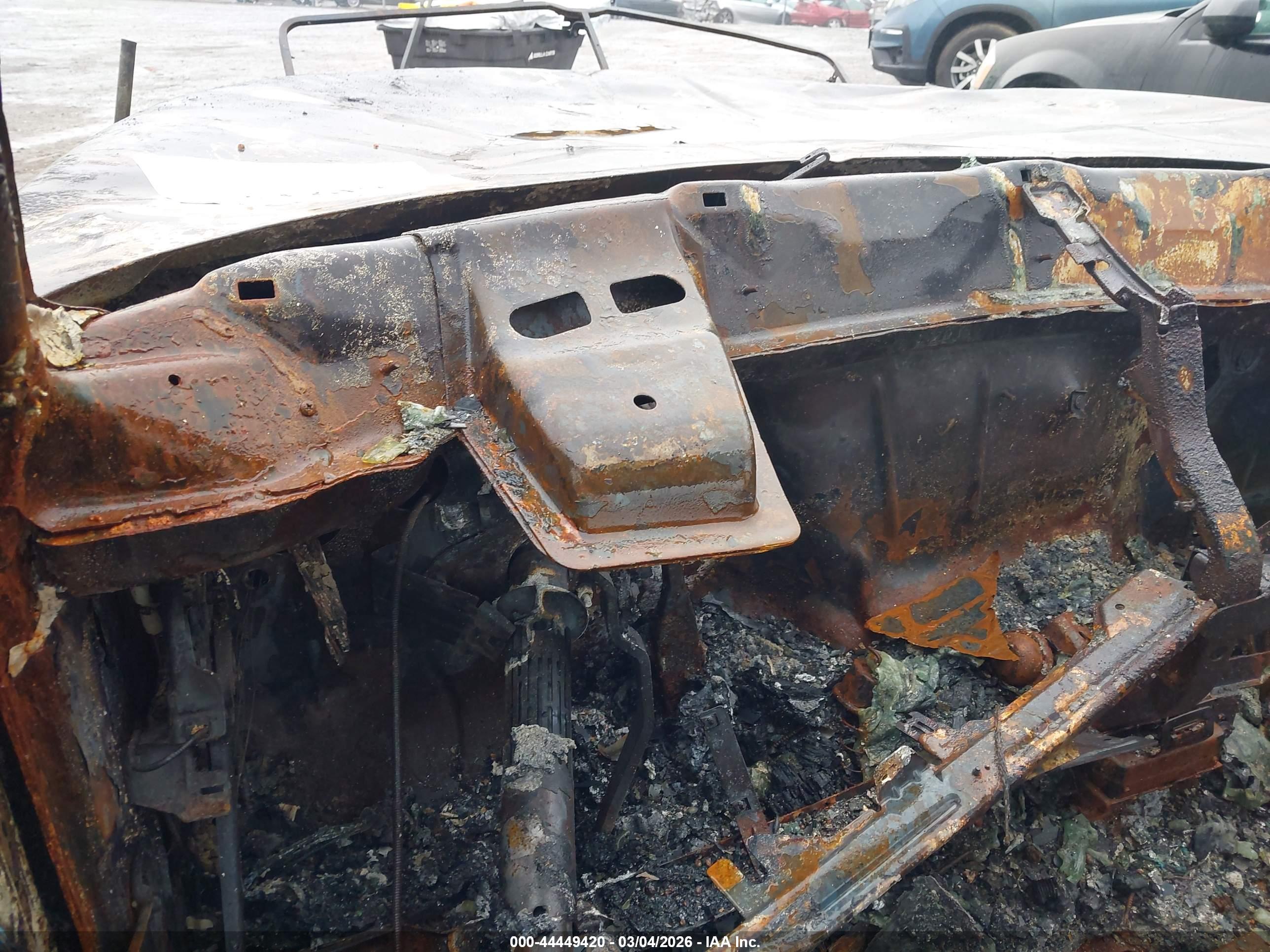 DODGE RAM image 7