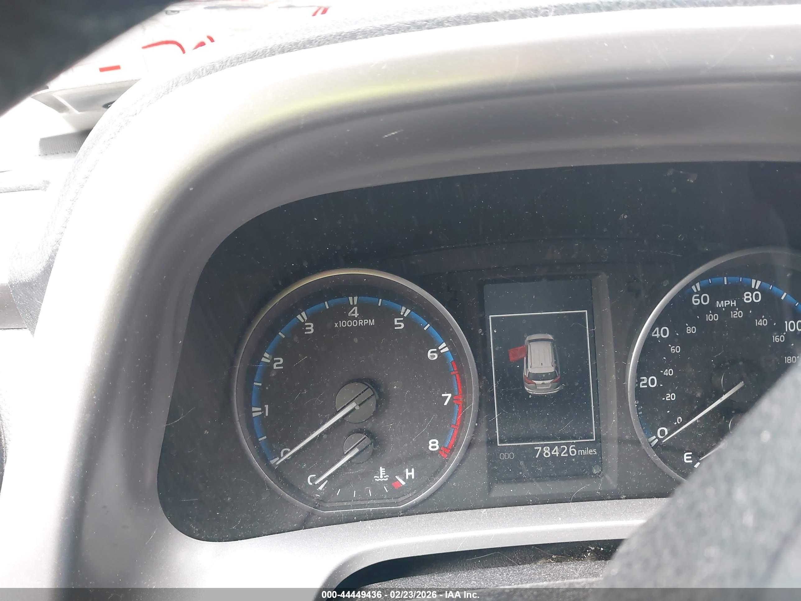 TOYOTA RAV4 image 7