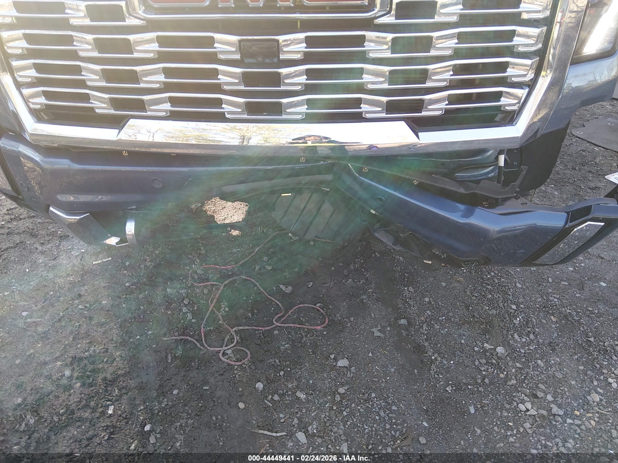 GMC SIERRA image 6