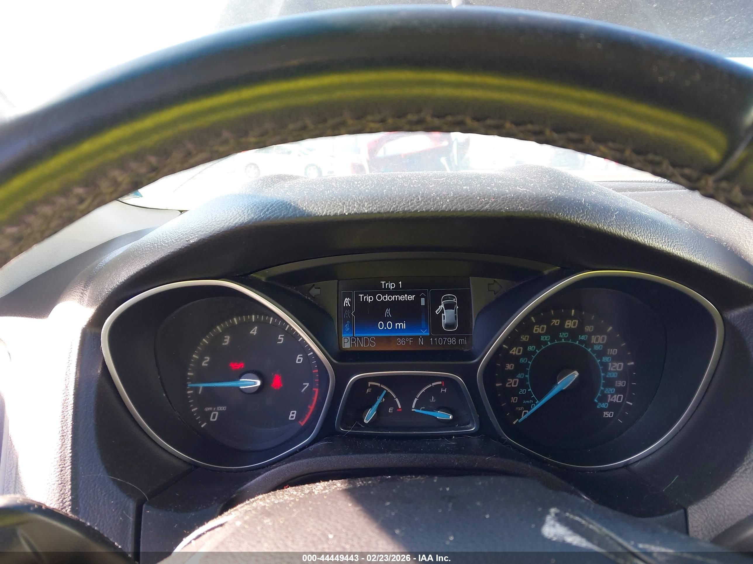 FORD FOCUS image 7