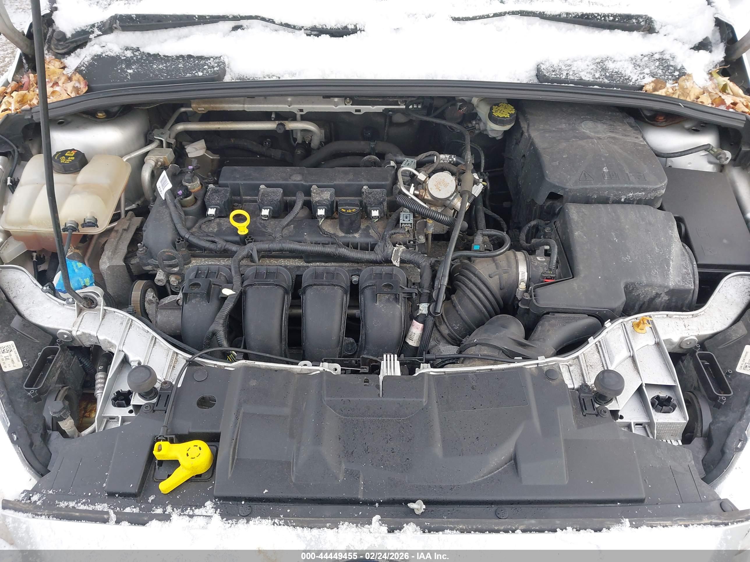 FORD FOCUS image 10