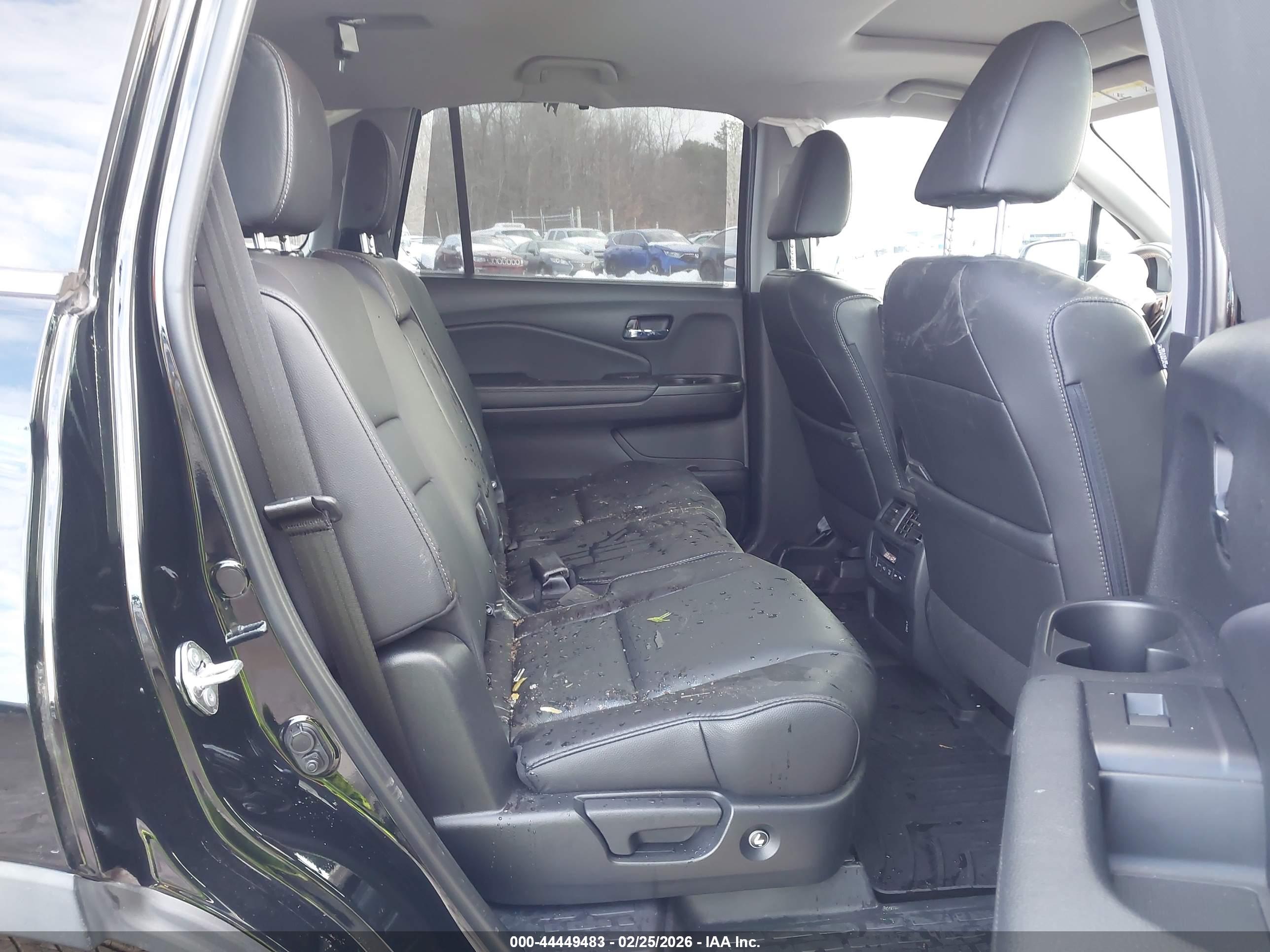 HONDA PILOT image 8
