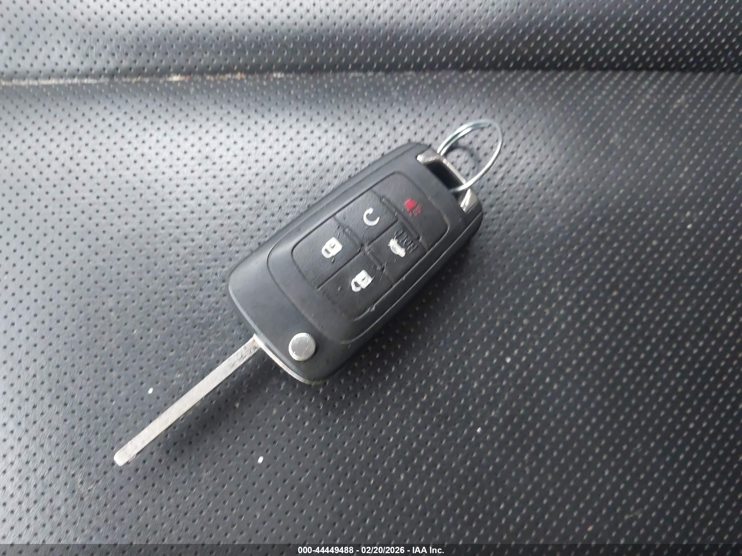 GMC TERRAIN image 11