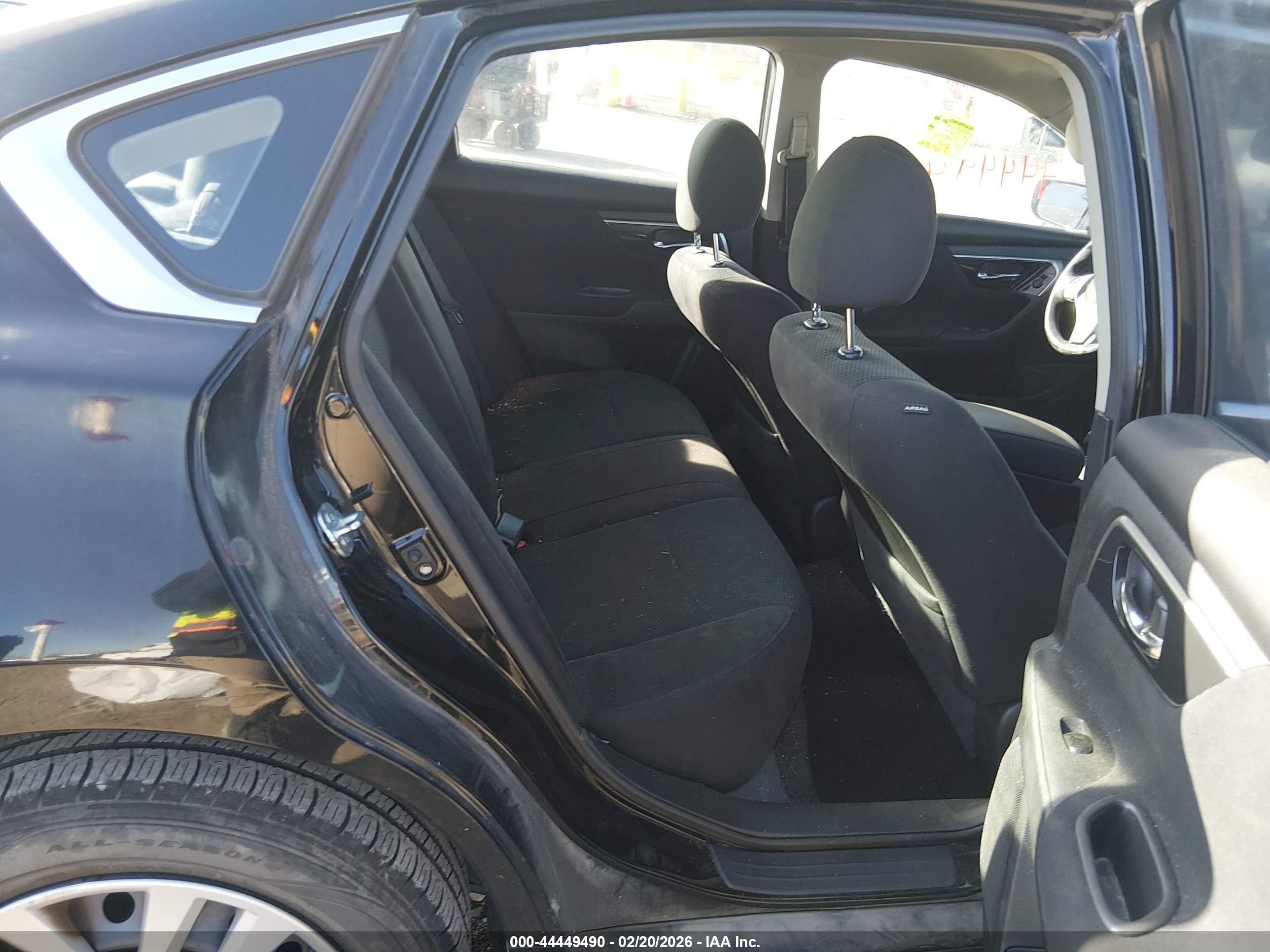 NISSAN ALTIMA image 8