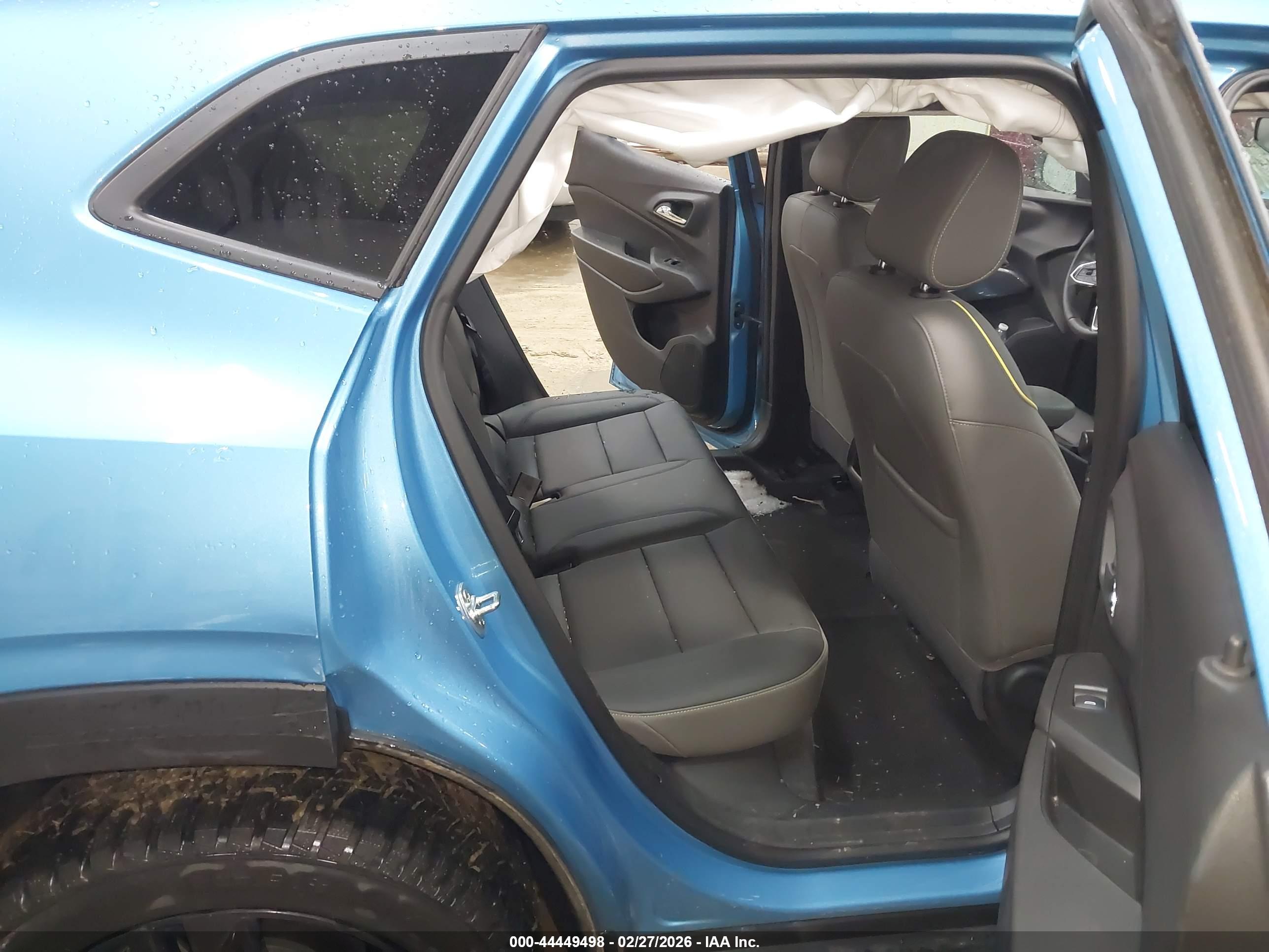CHEVROLET TRAX image 8