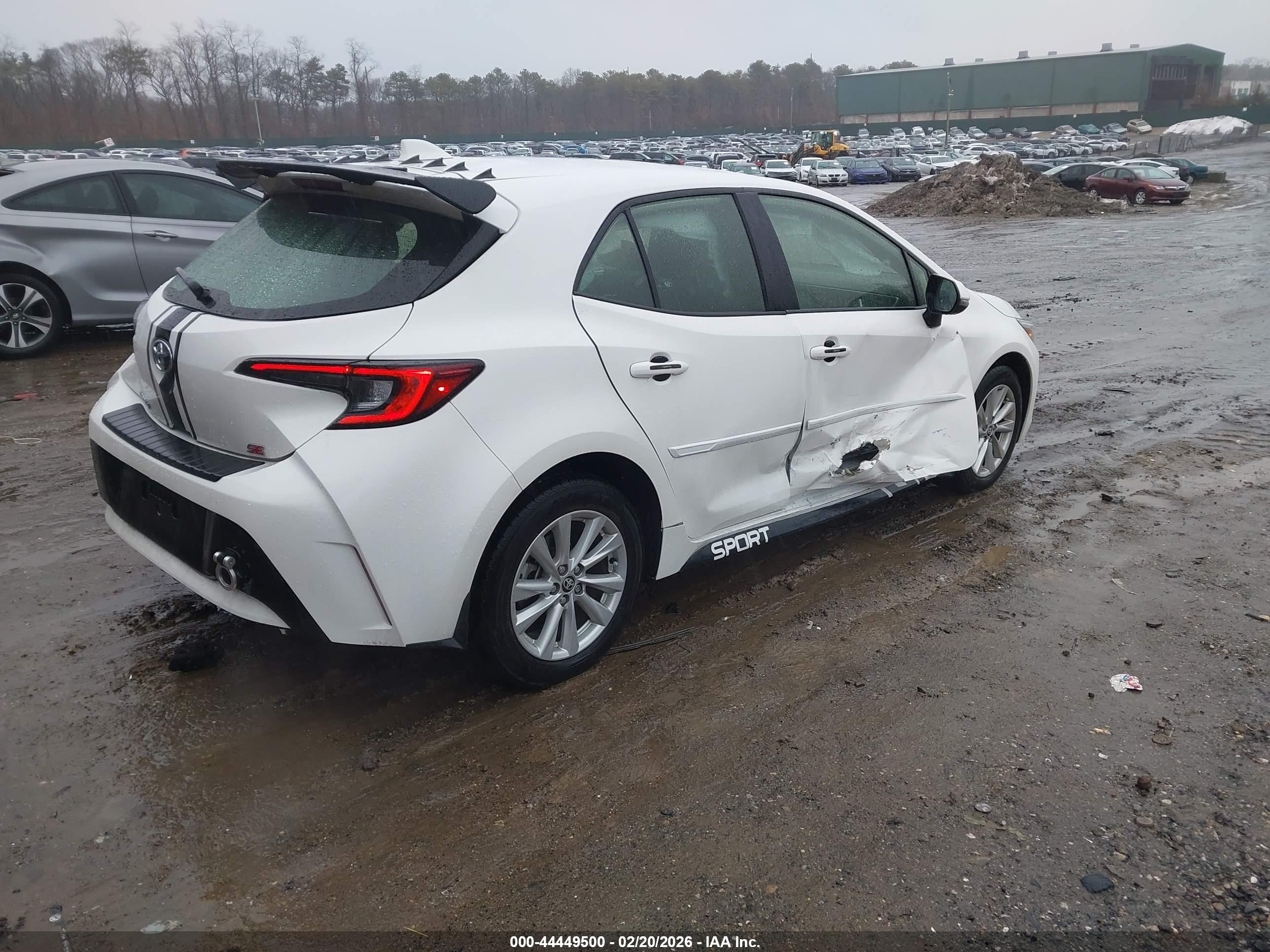 TOYOTA COROLLA image 4