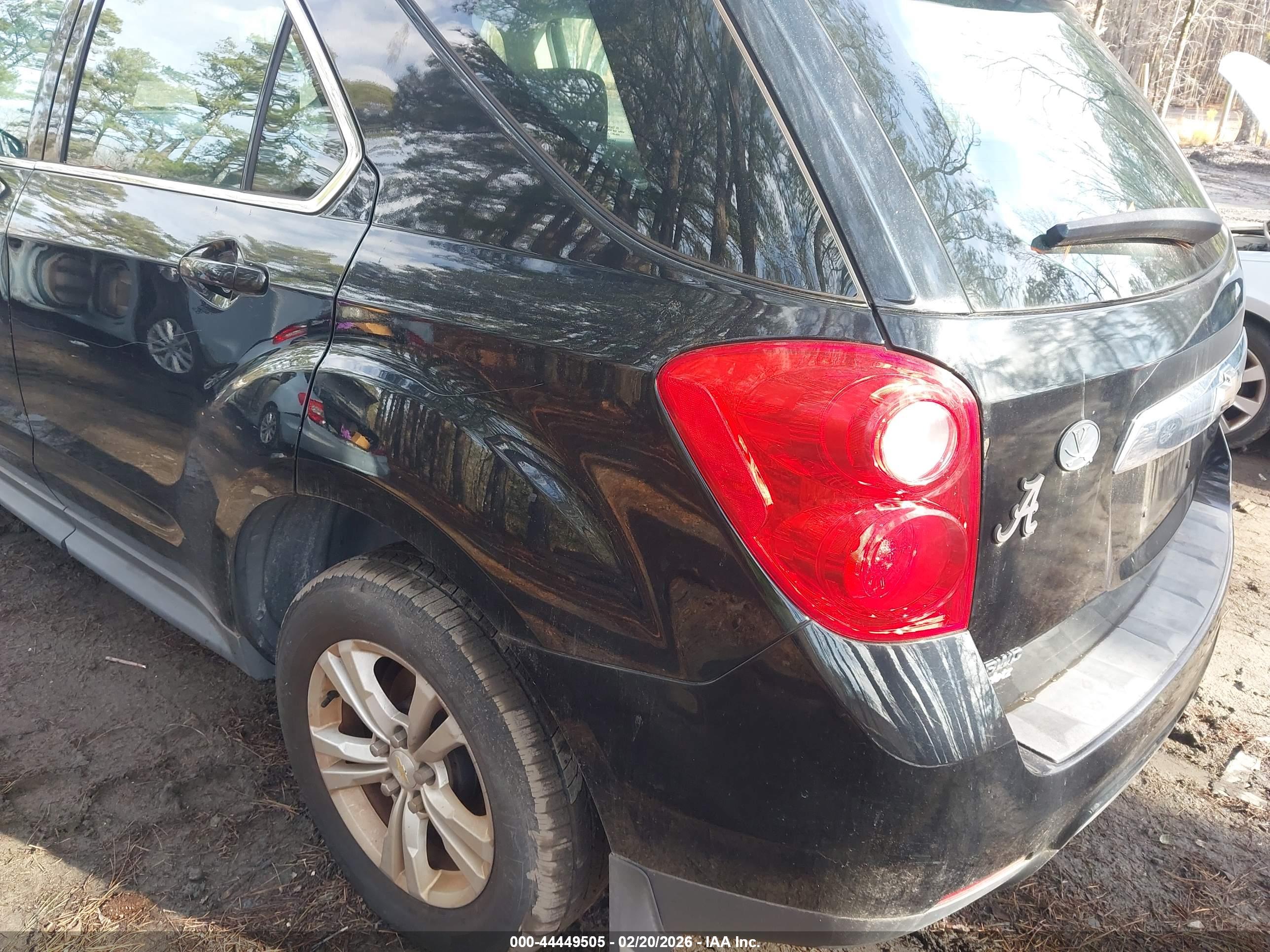 CHEVROLET EQUINOX image 6