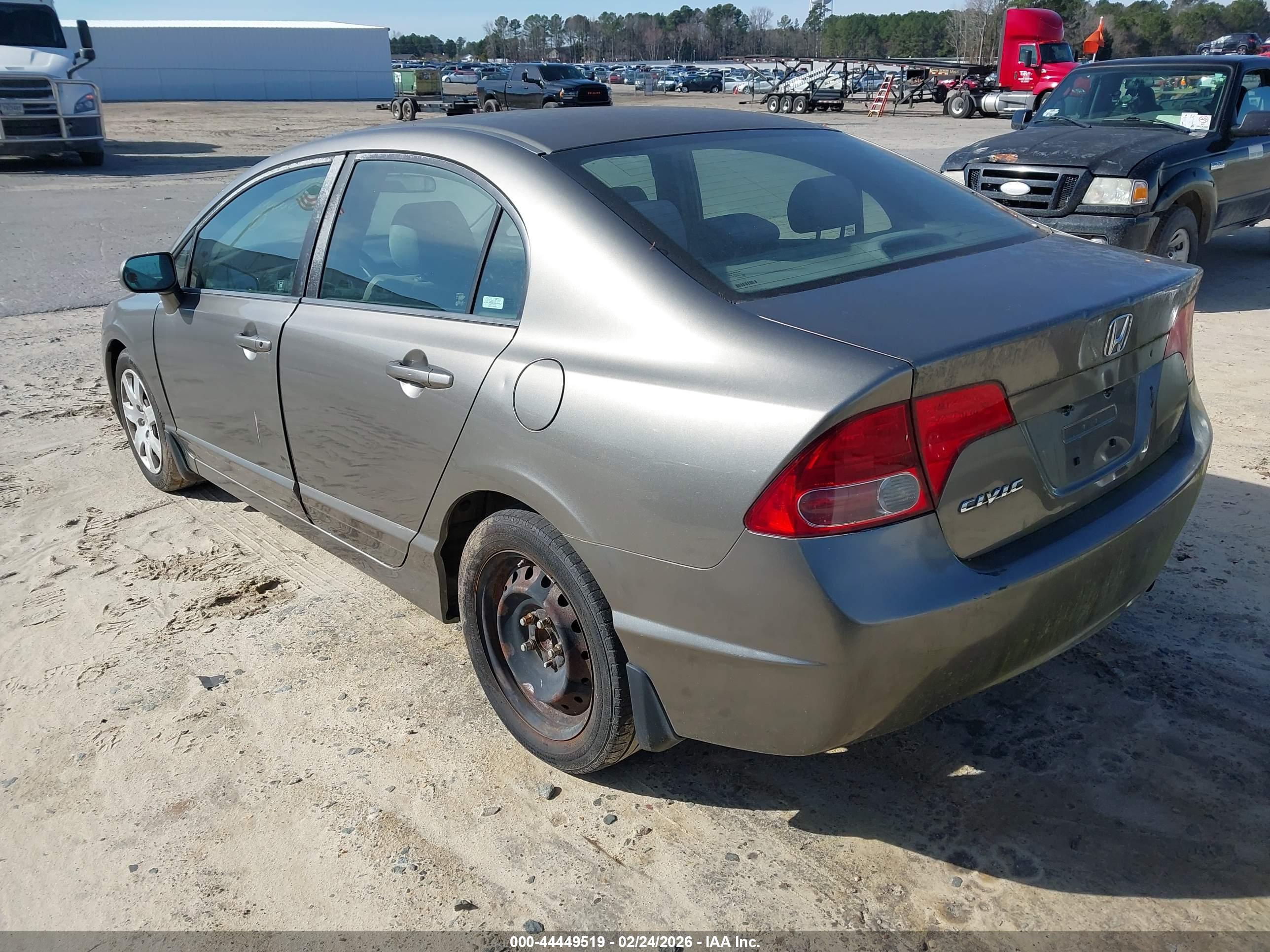 HONDA CIVIC image 3