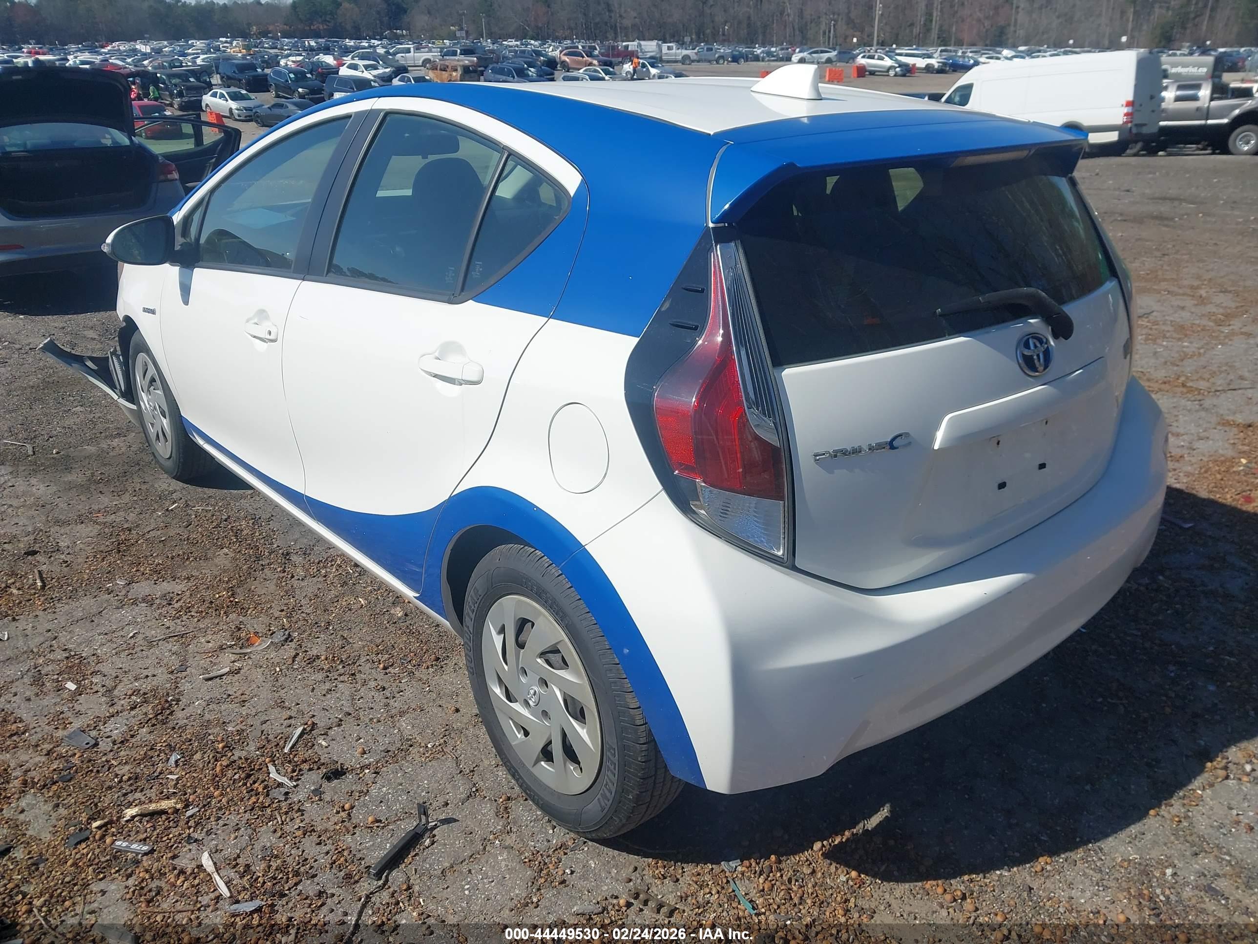 TOYOTA PRIUS image 3