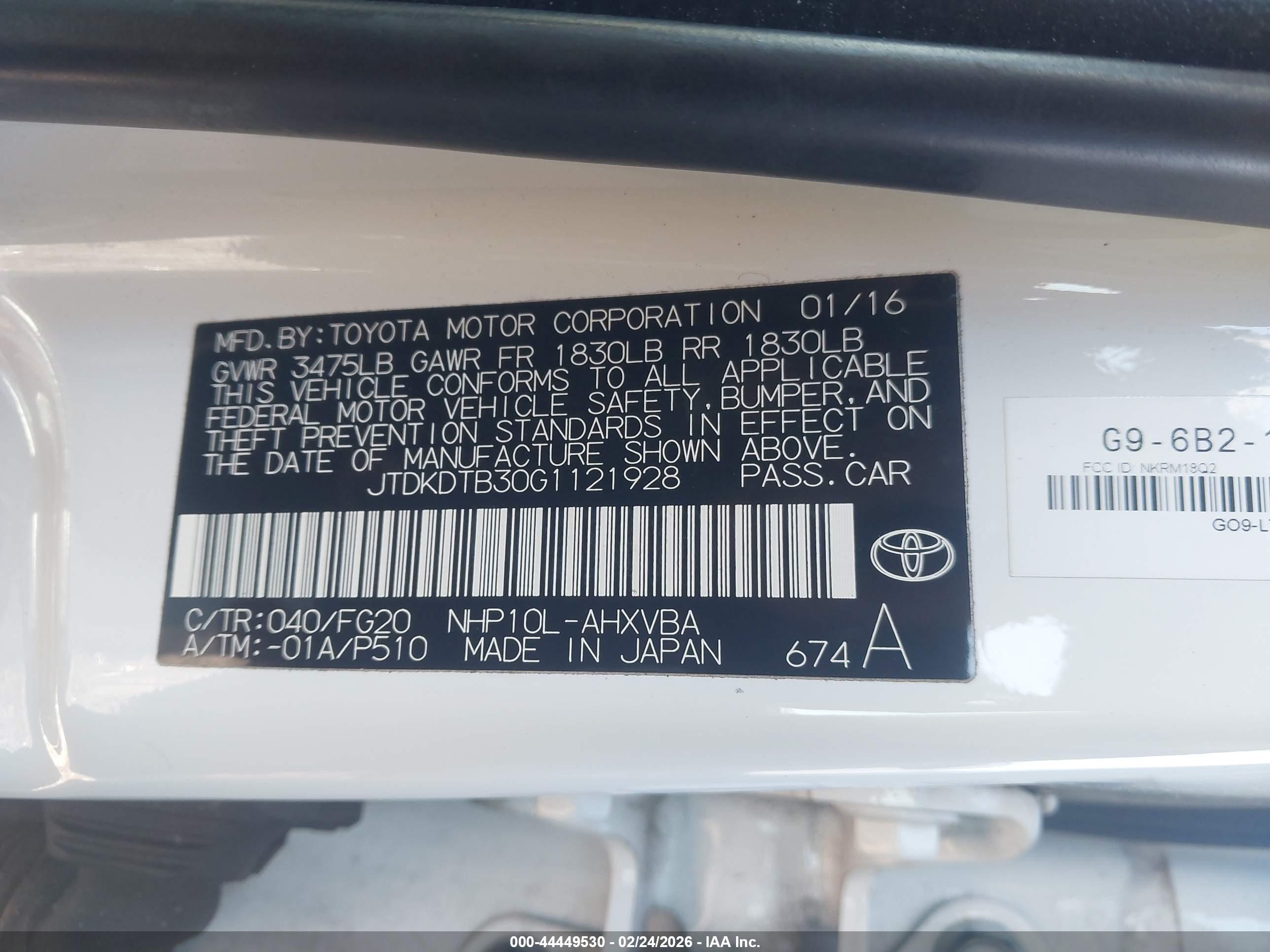 TOYOTA PRIUS image 9