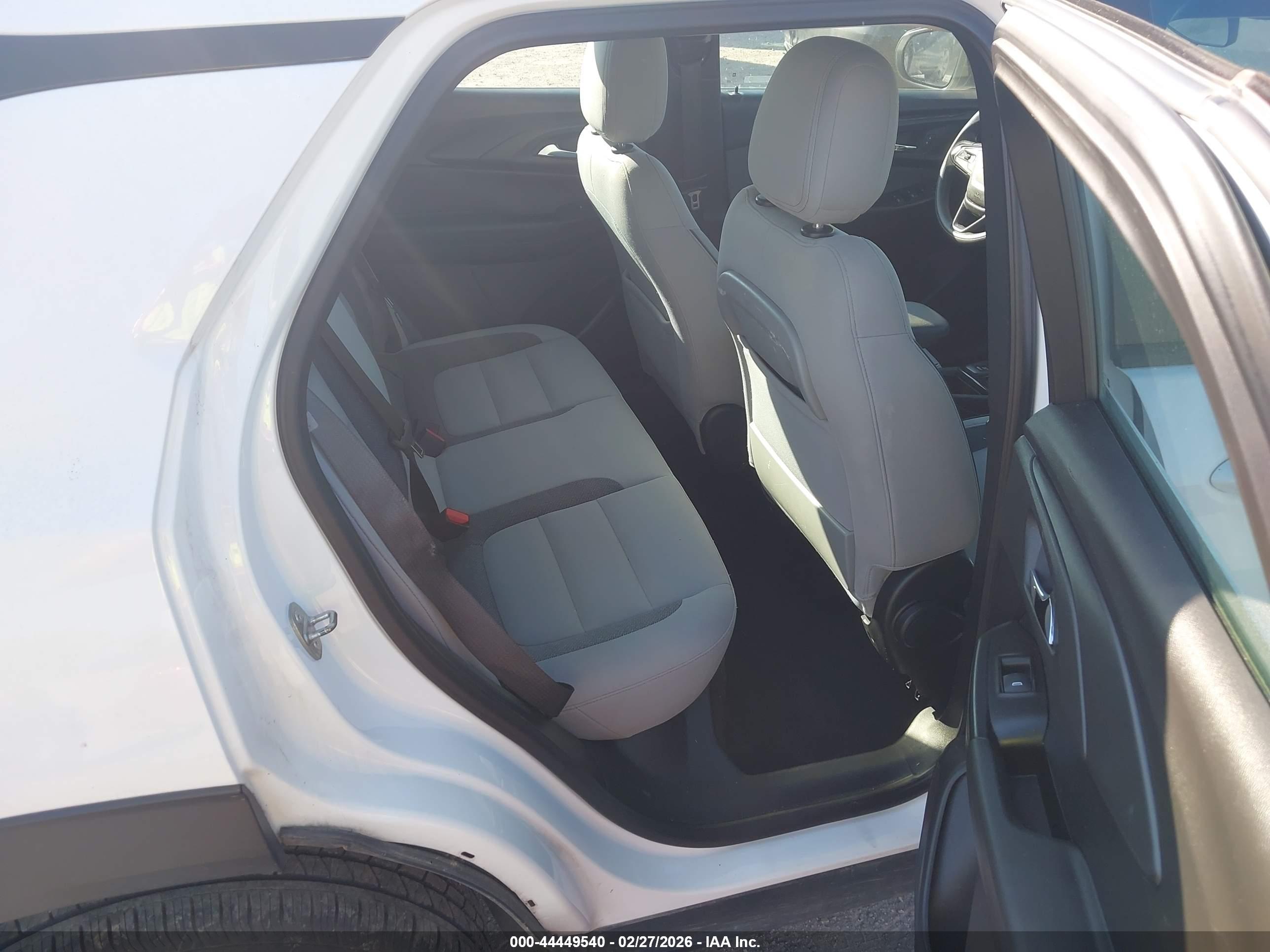 CHEVROLET TRAILBLAZER image 8