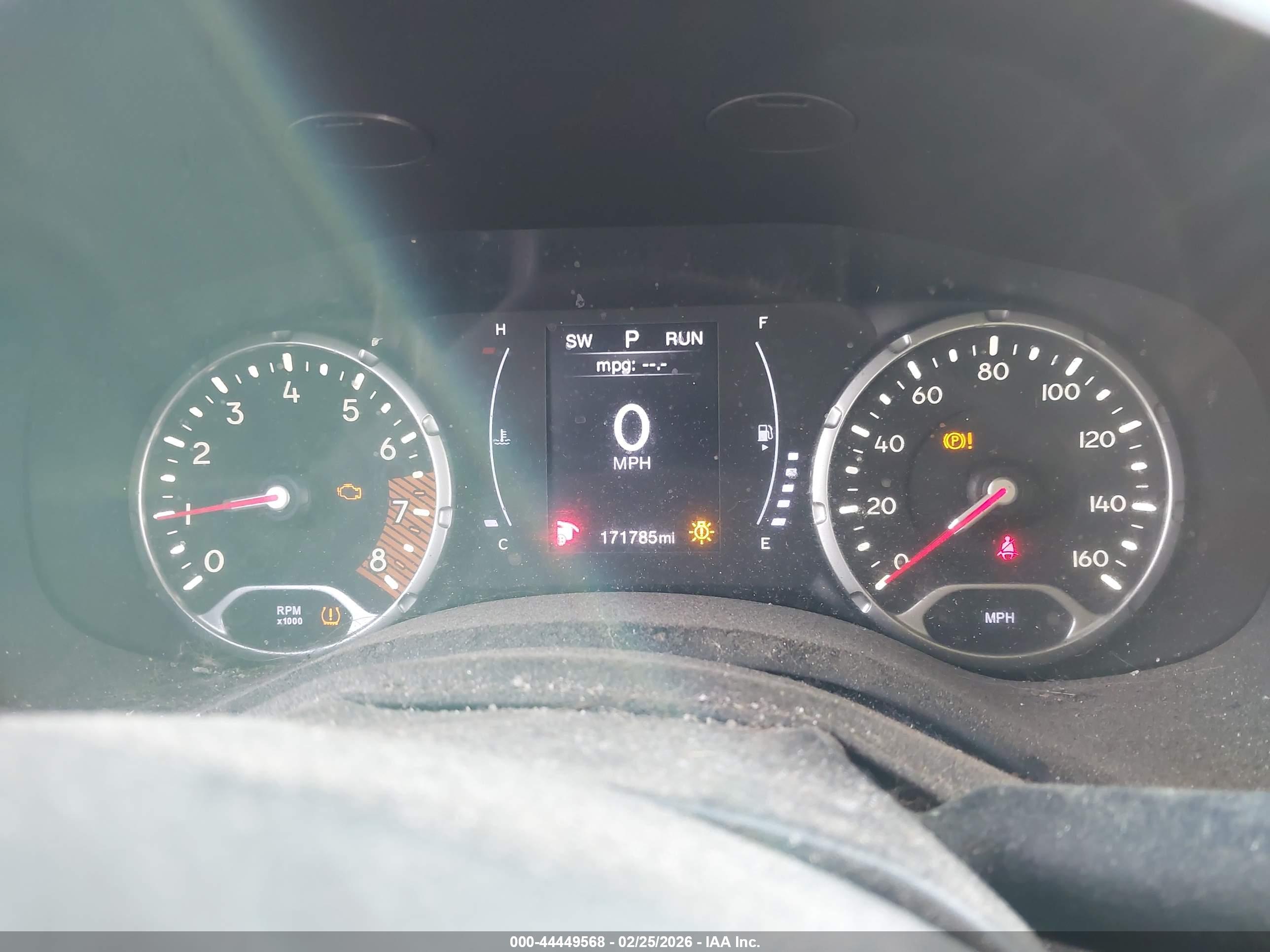 JEEP RENEGADE image 7