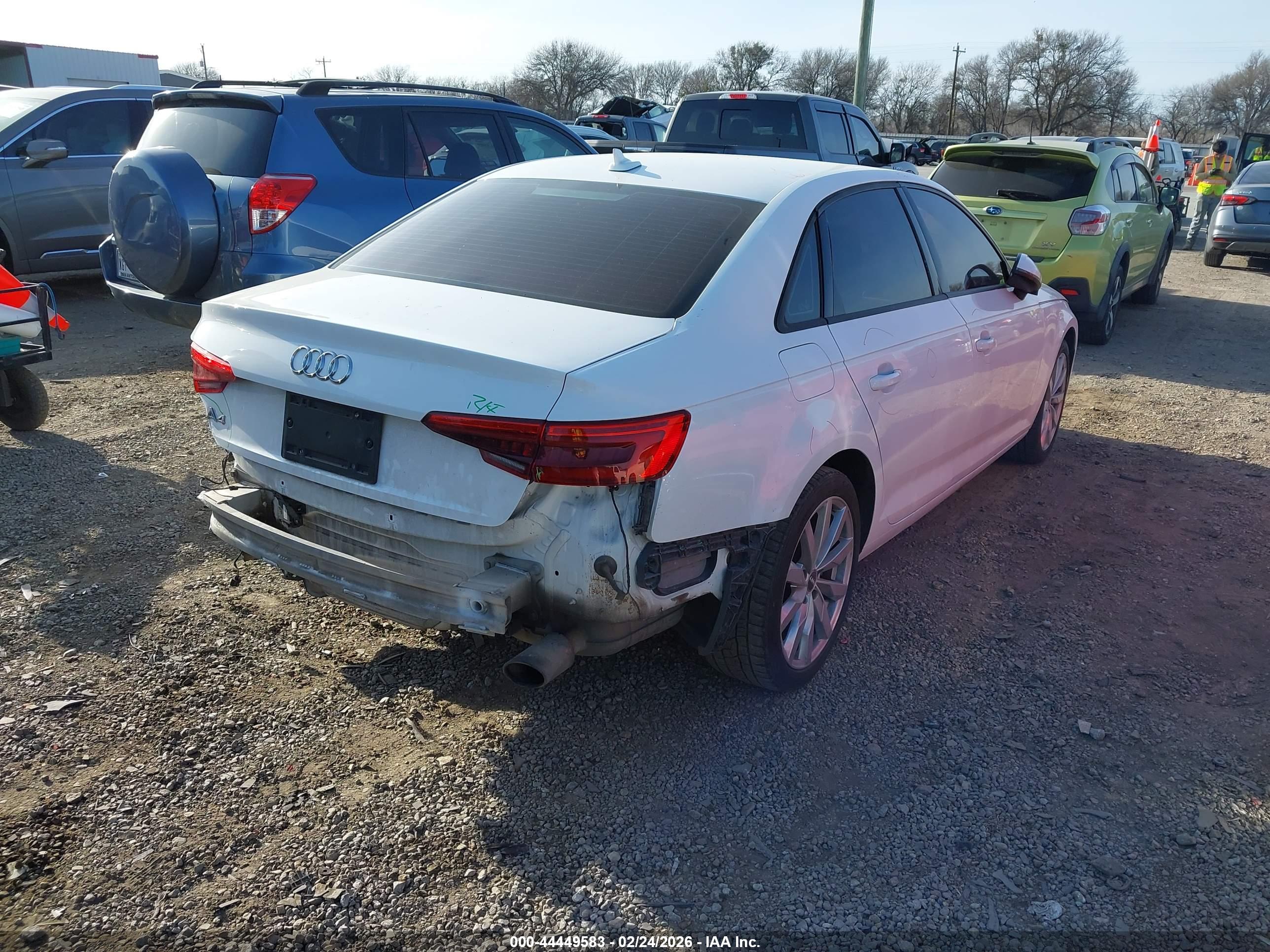 AUDI A4 image 4