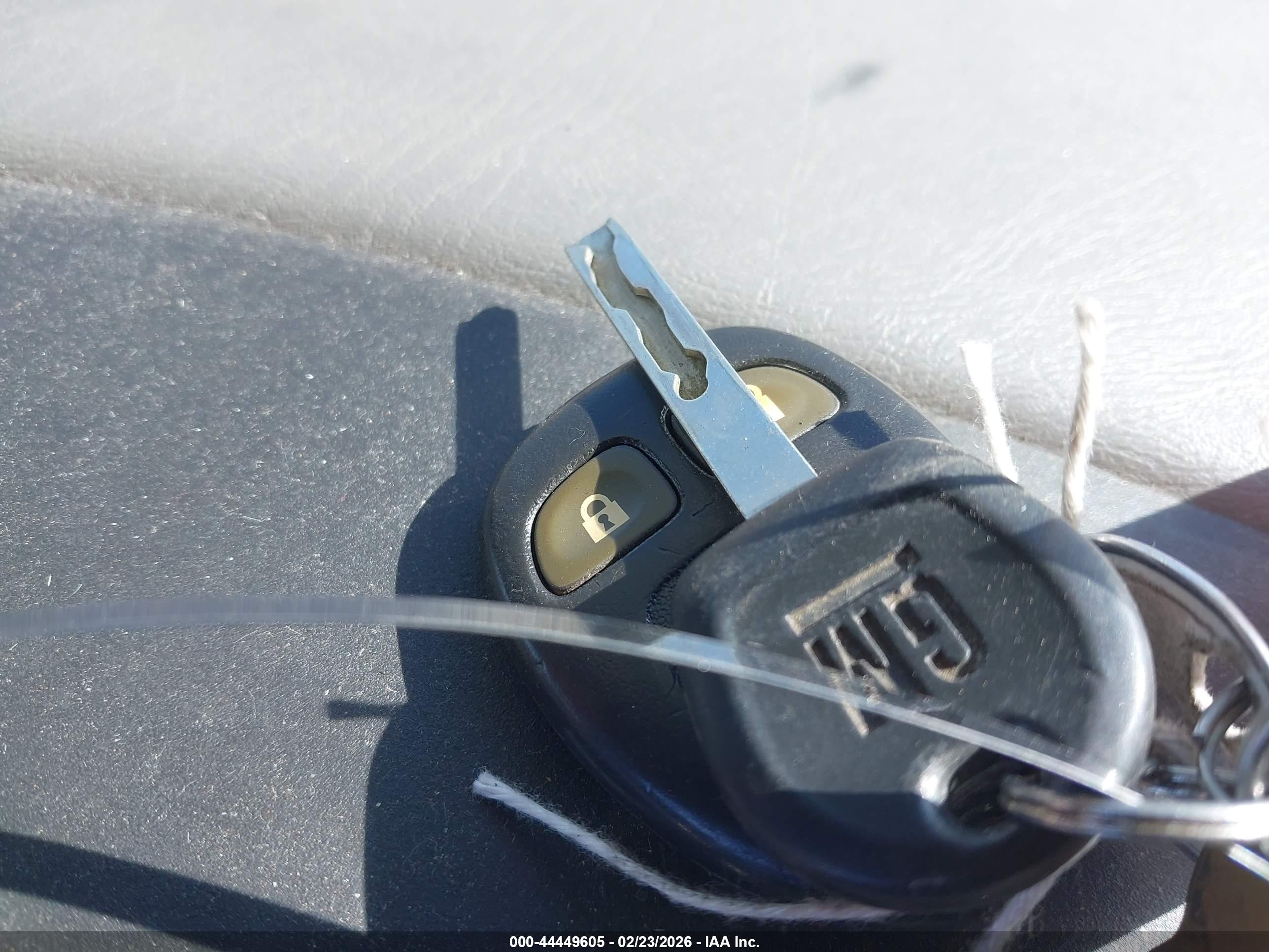 CHEVROLET EXPRESS image 11