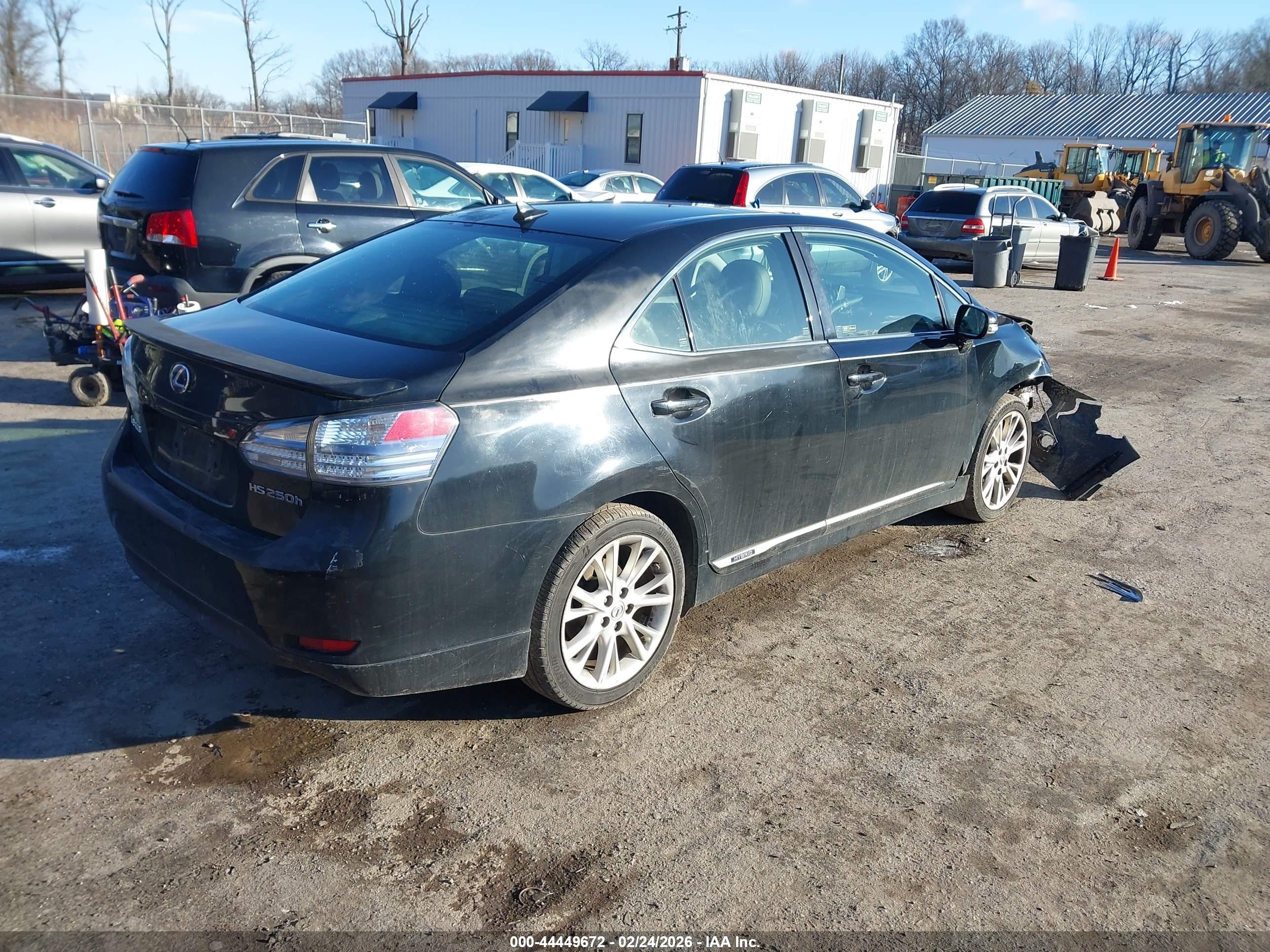 LEXUS HS image 4