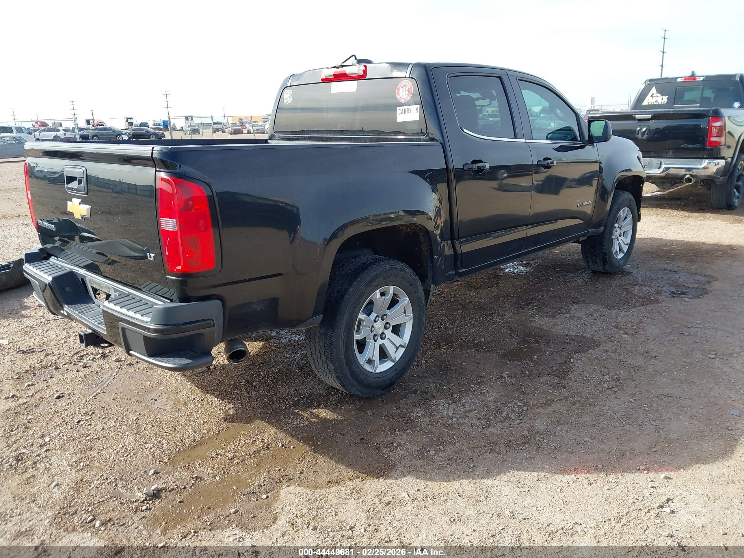 CHEVROLET COLORADO image 4